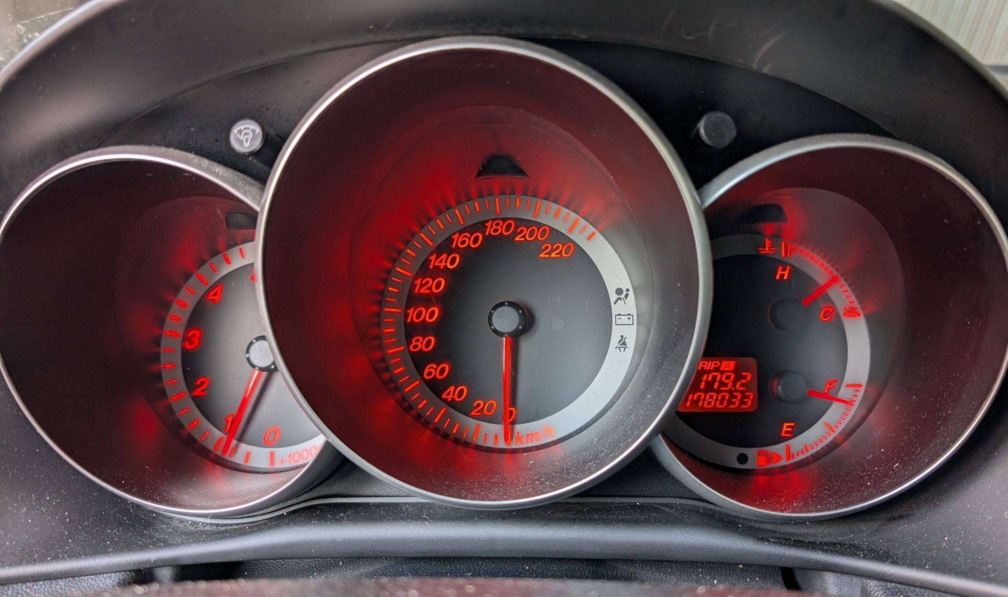 MAZDA 3 2.0D Hatchback — zdjęcie 15