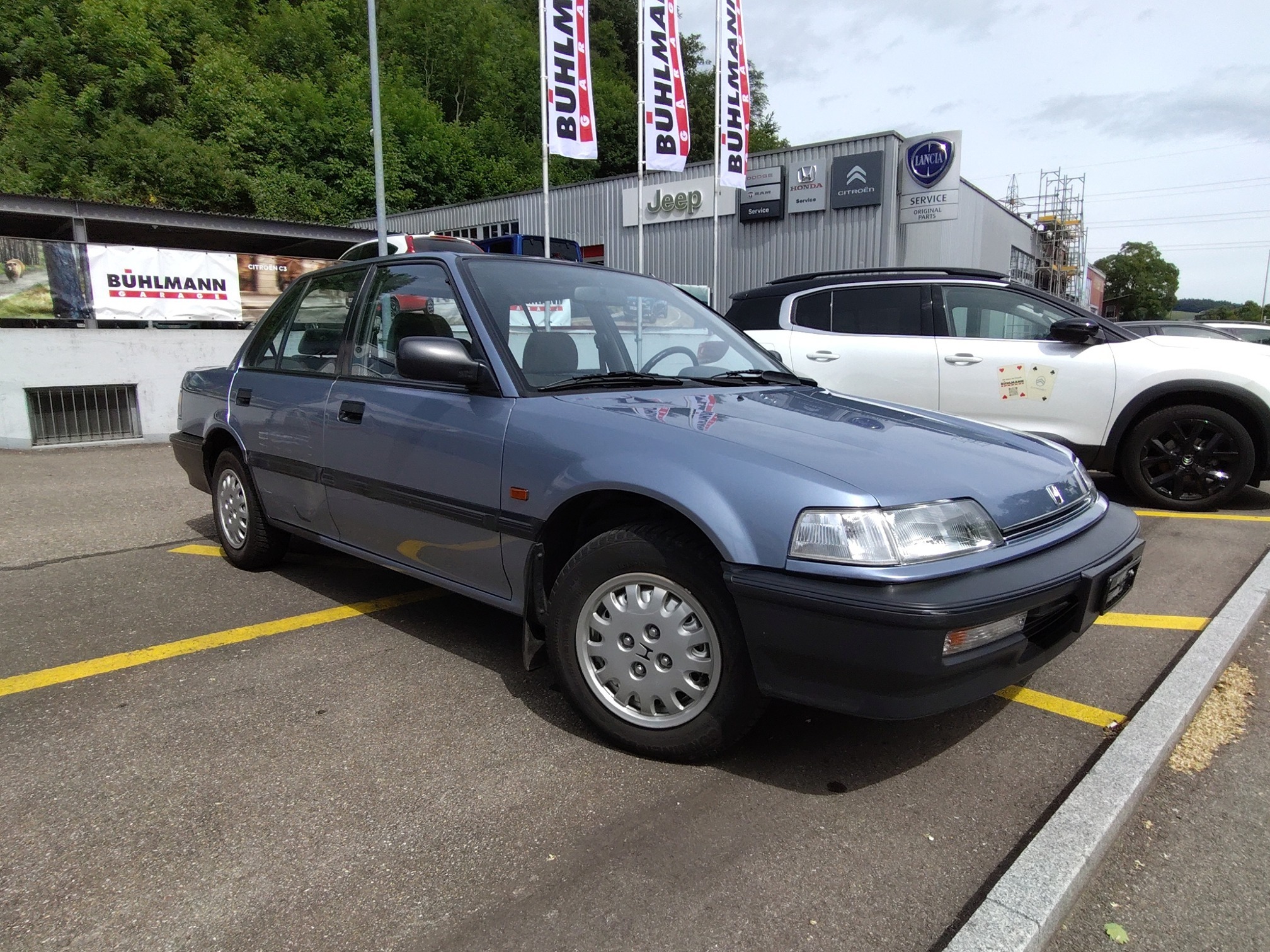 HONDA Civic 1.5I EX 4-türig Automat - 1.Hand-Fahrzeug, KM garantiert — zdjęcie 8