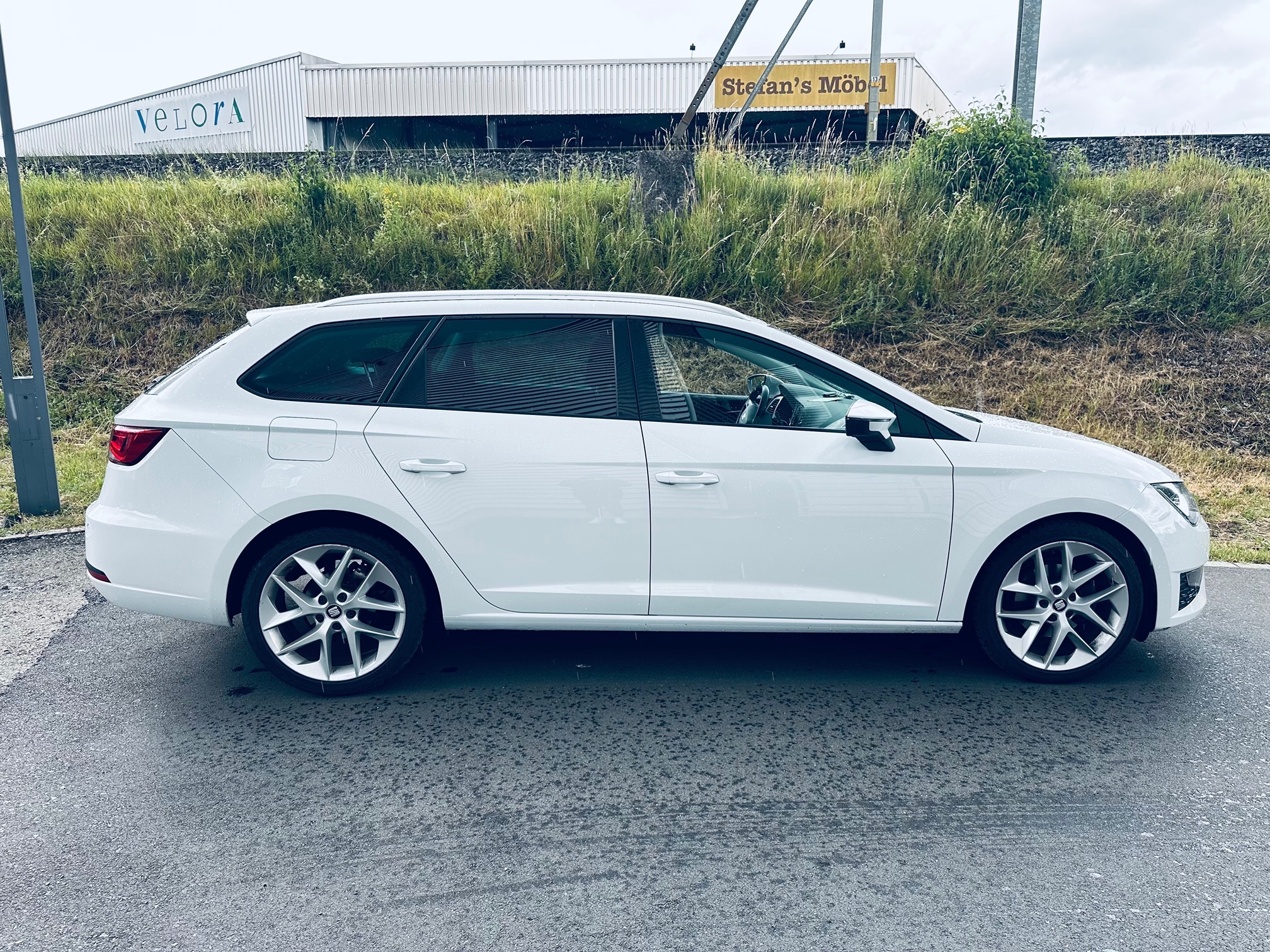 SEAT Leon 1.4 TSI ST — zdjęcie 6