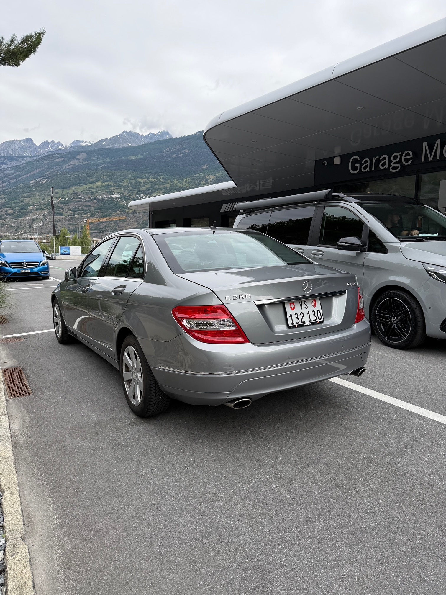 MERCEDES-BENZ C 280 4-m — zdjęcie 7