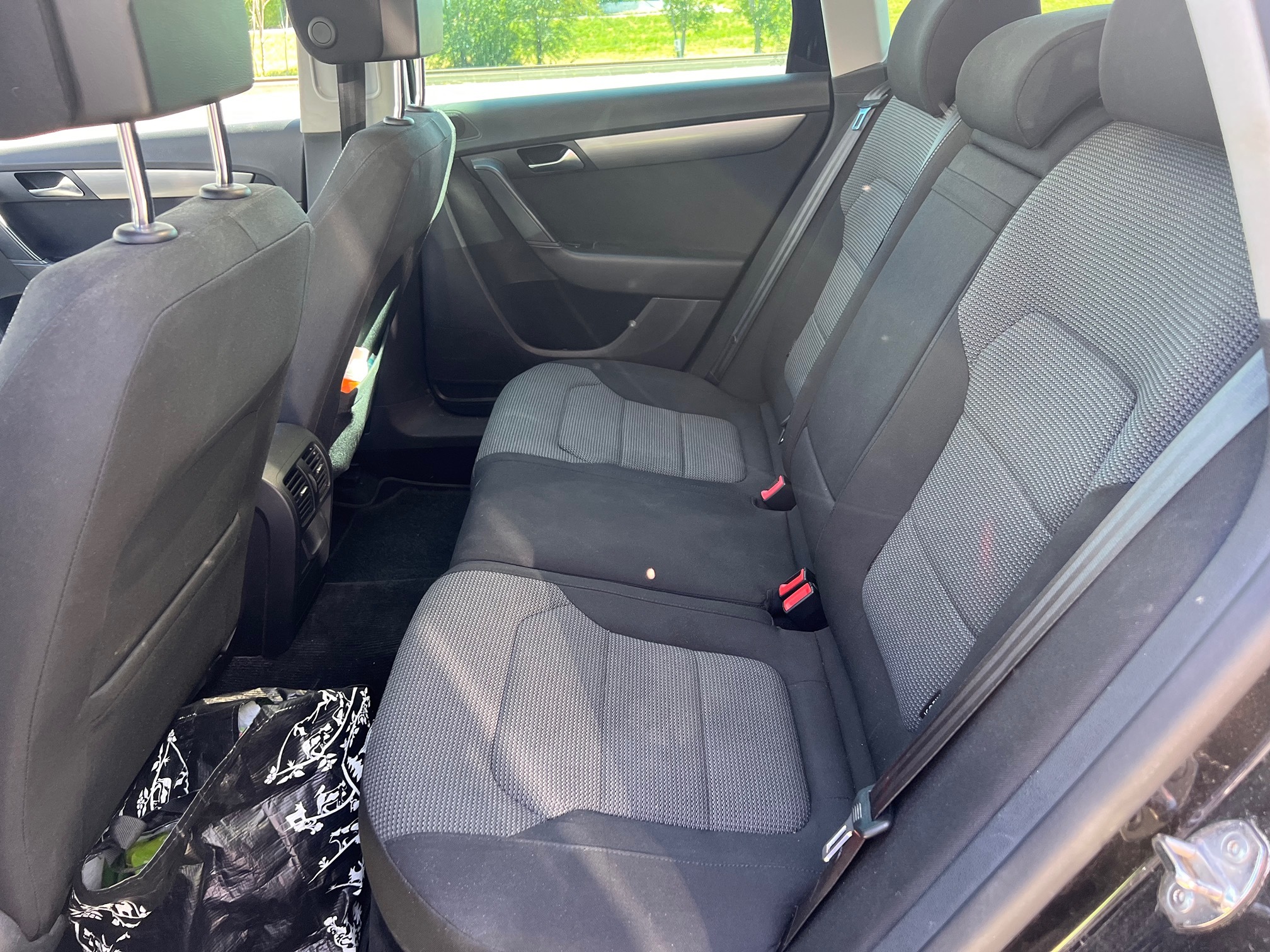 VW Passat V 2.0D BMT — zdjęcie 8
