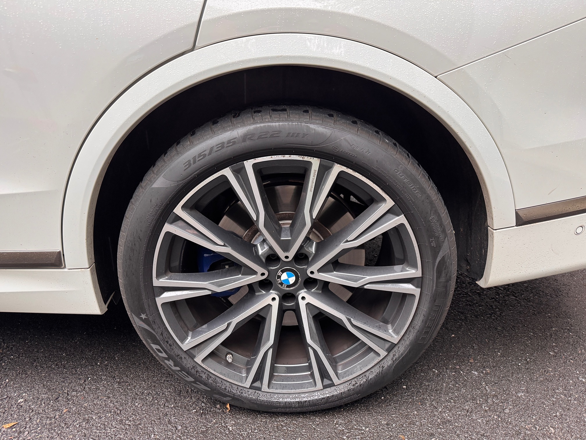 BMW X7 M50i — zdjęcie 6