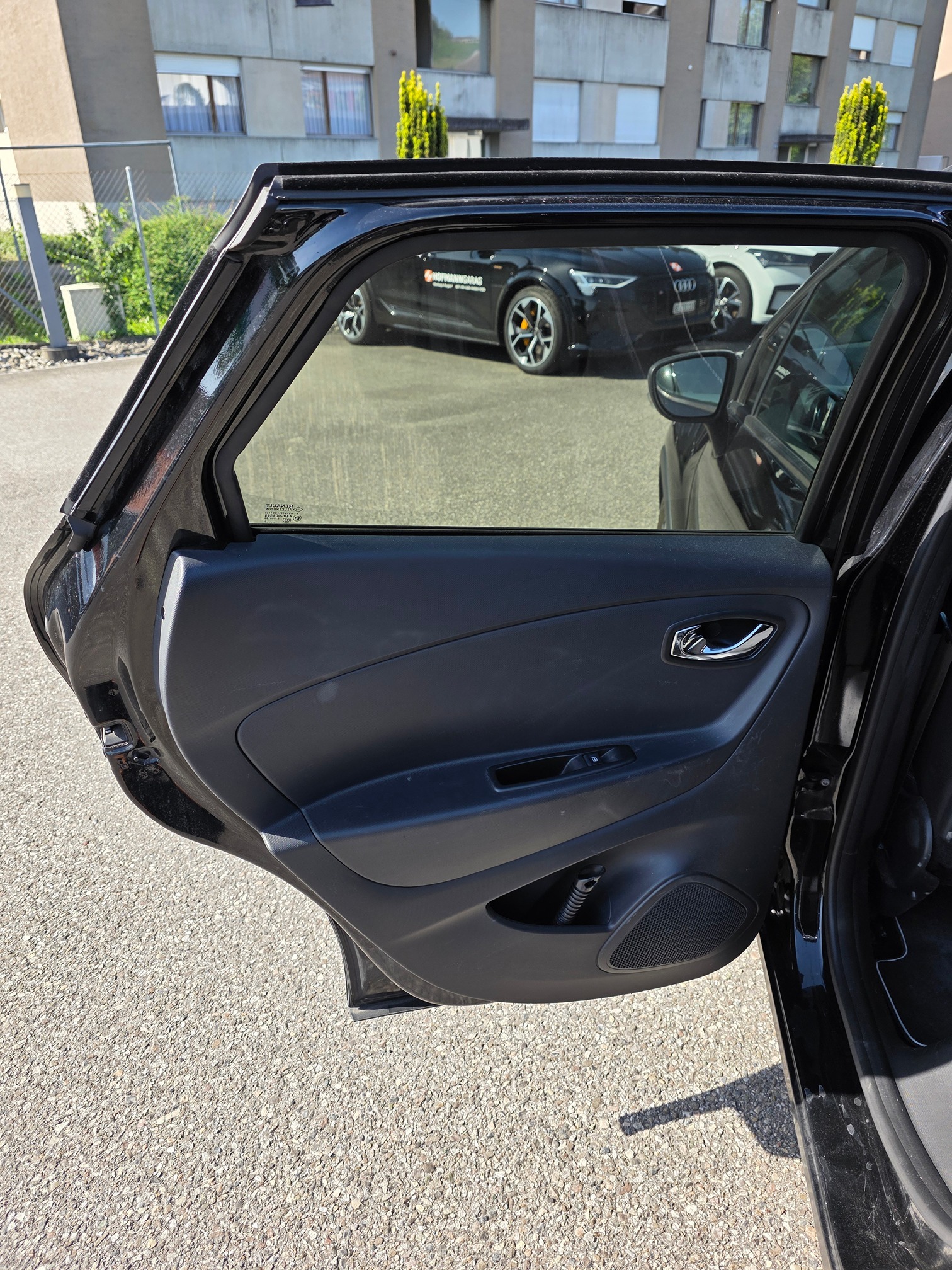 RENAULT Captur 1.2 120EDC — zdjęcie 11