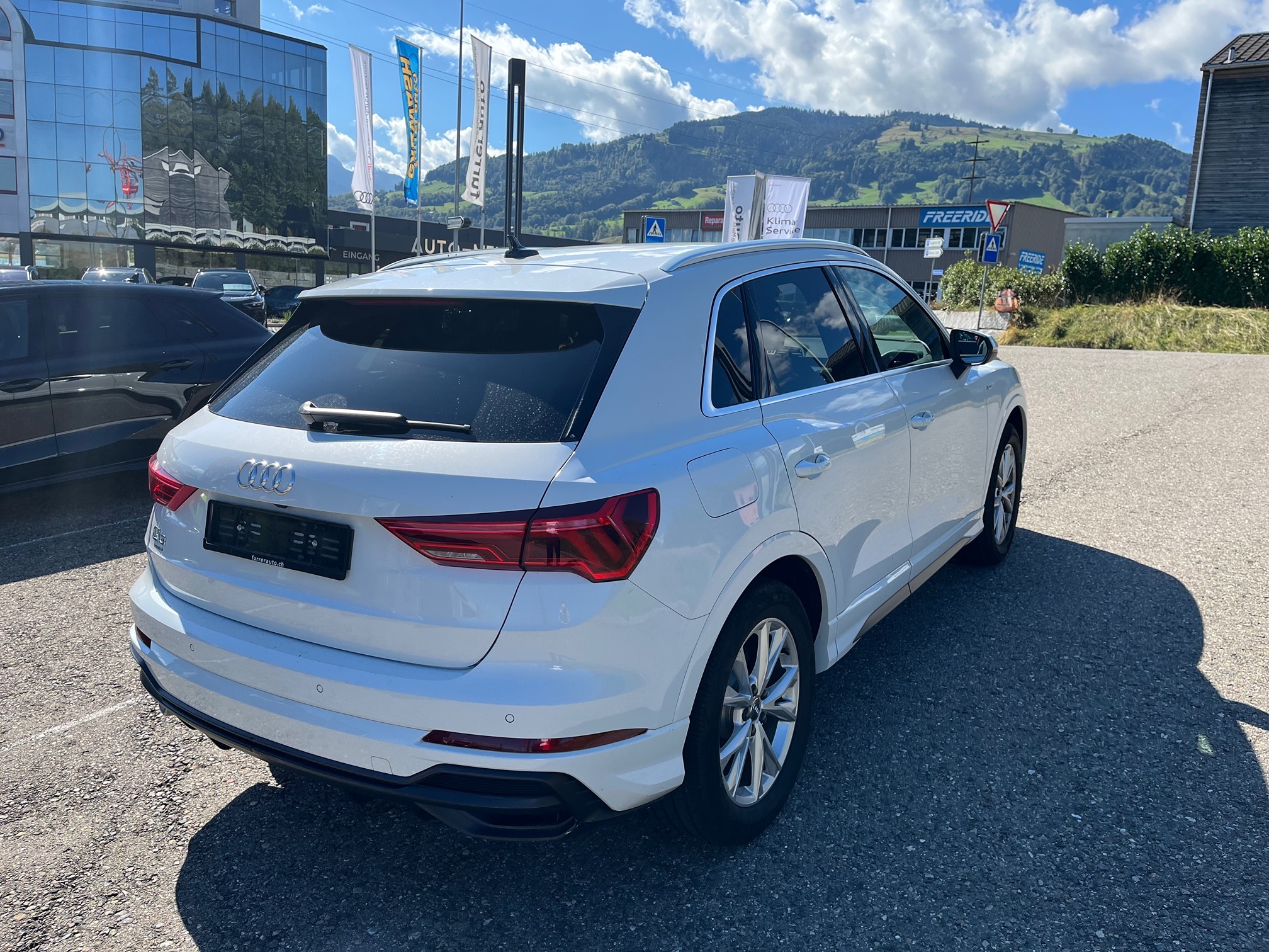 AUDI Q3 35 TFSI — zdjęcie 5