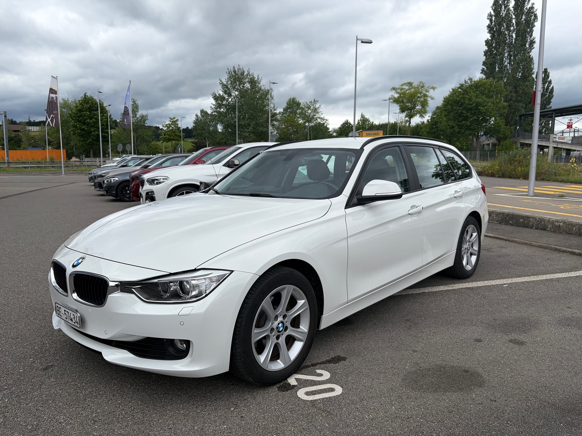 BMW 320i xDrive — zdjęcie 3