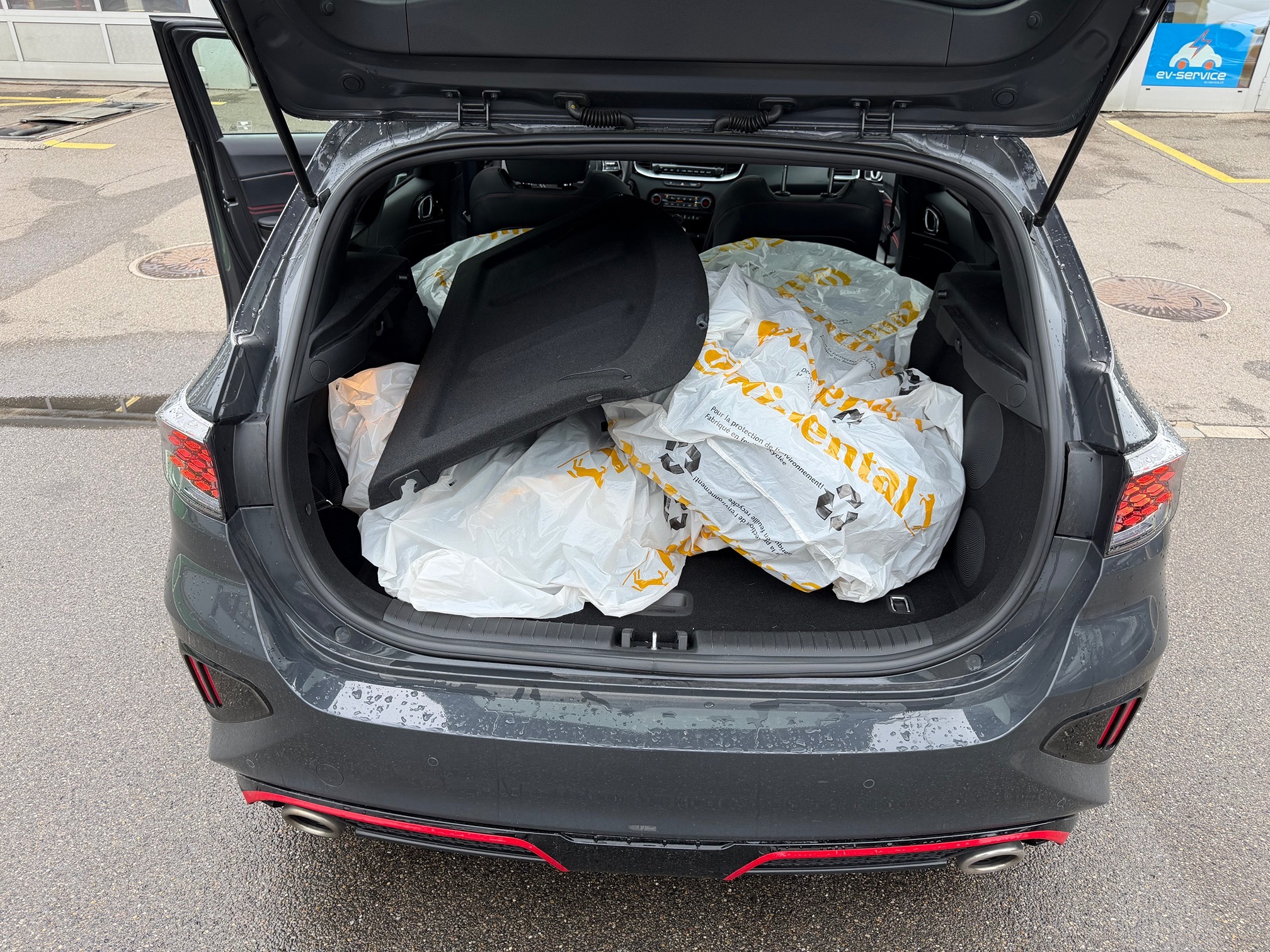 KIA Ceed 1.6 TGDI DCT — zdjęcie 13