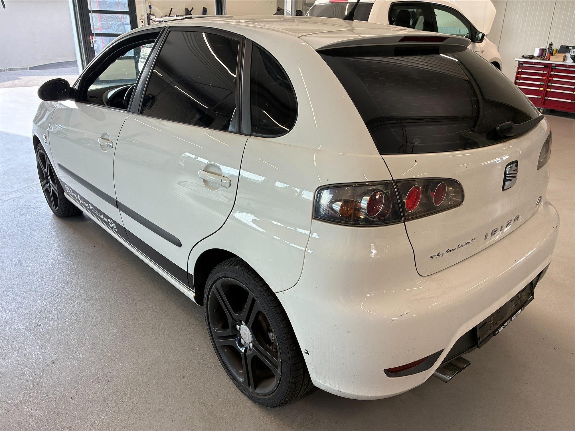 SEAT Ibiza — zdjęcie 3
