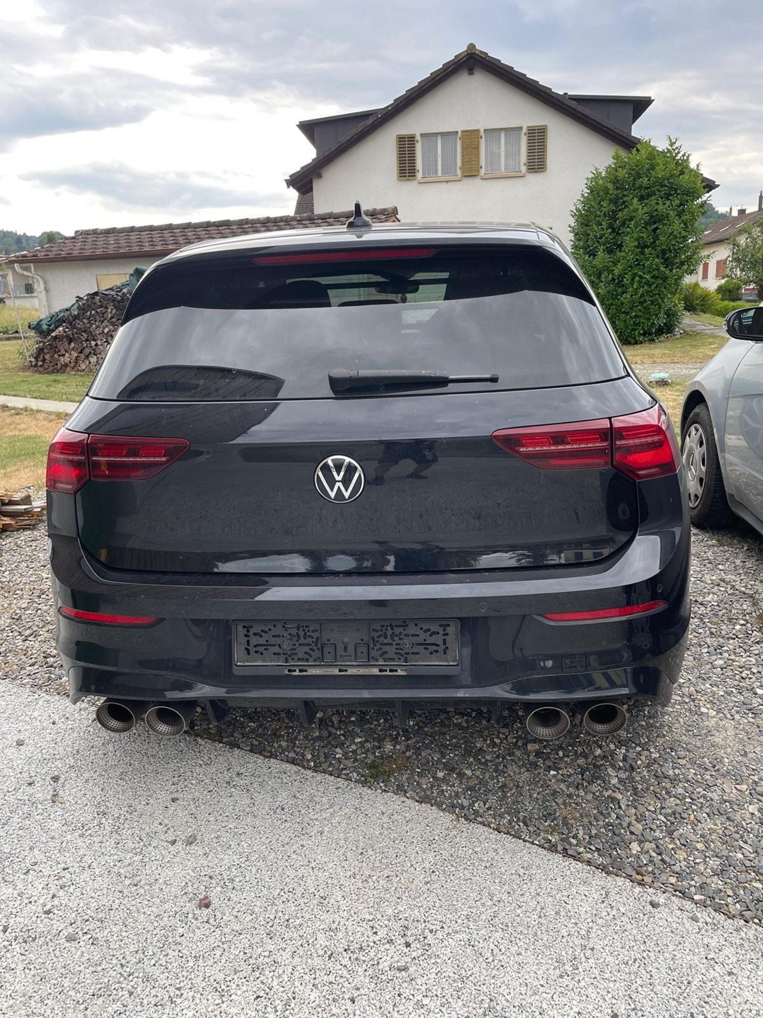 VW Golf 8 R — zdjęcie 2