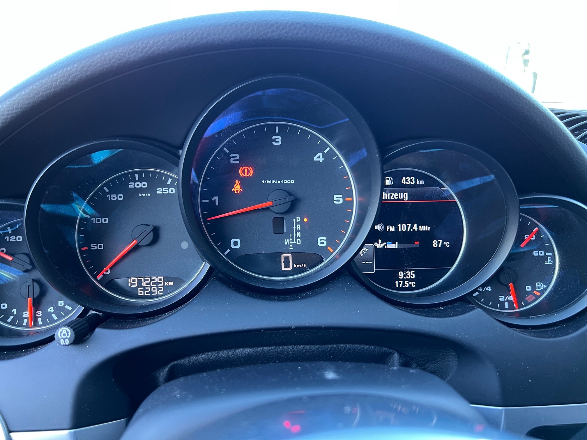 PORSCHE Cayenne Diesel — zdjęcie 14