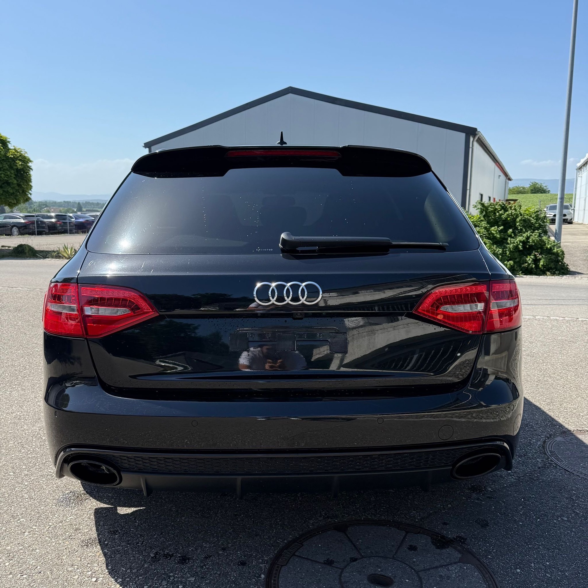 AUDI RS4 AVANT — zdjęcie 4