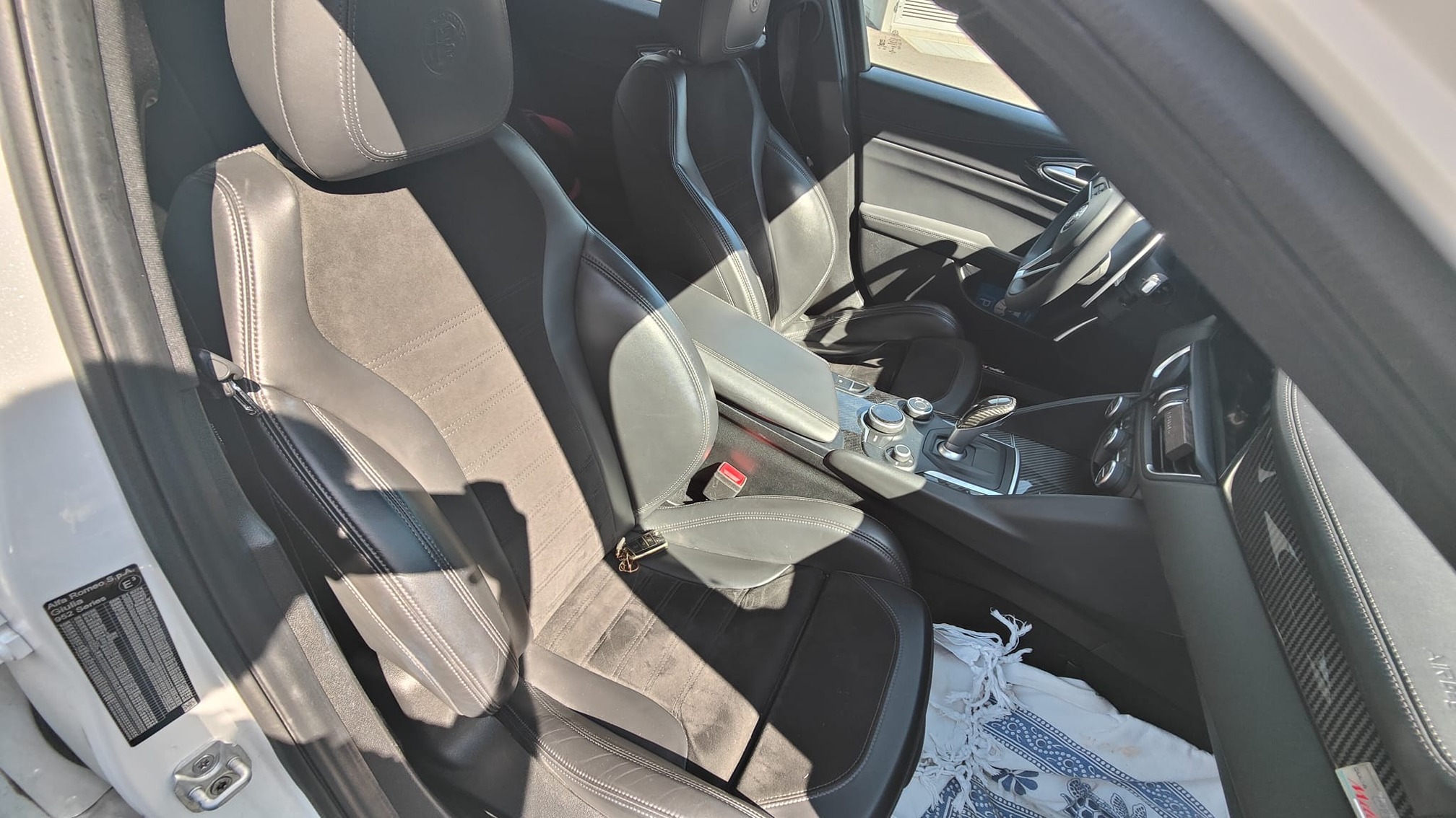 ALFA ROMEO Giulia 2.0 Q4 — zdjęcie 11