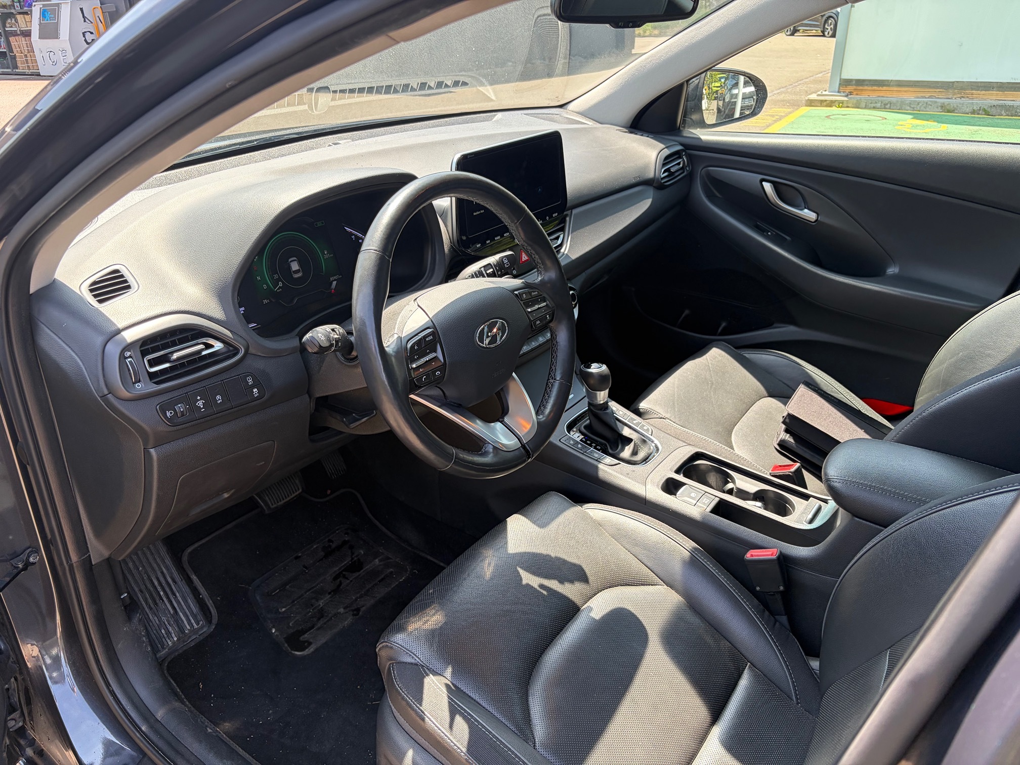 HYUNDAI i30 1.5 T-GDI 48V — zdjęcie 12
