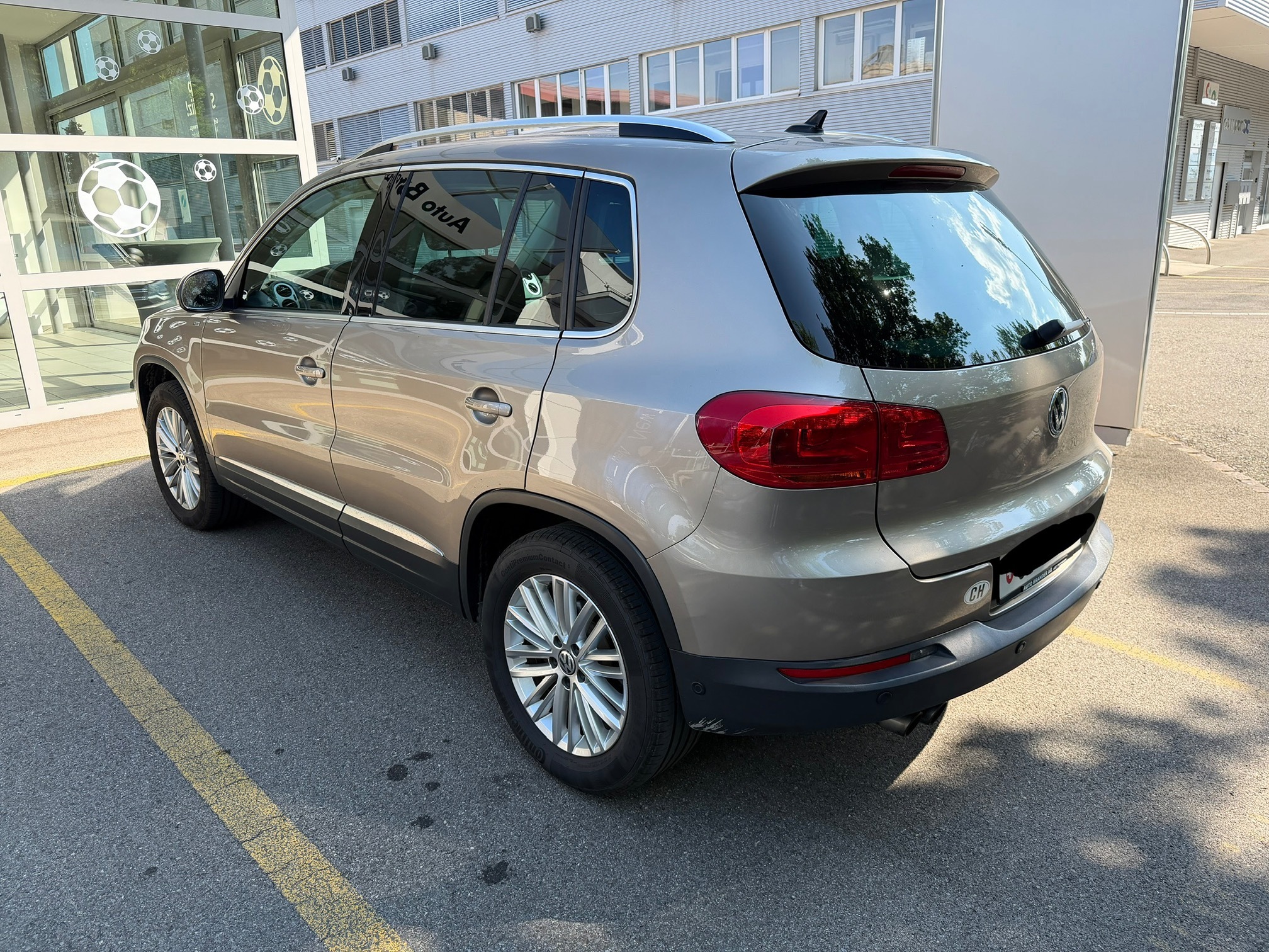 VW Tiguan CUP  2.0TSI 210PS DSG7 4M — zdjęcie 3