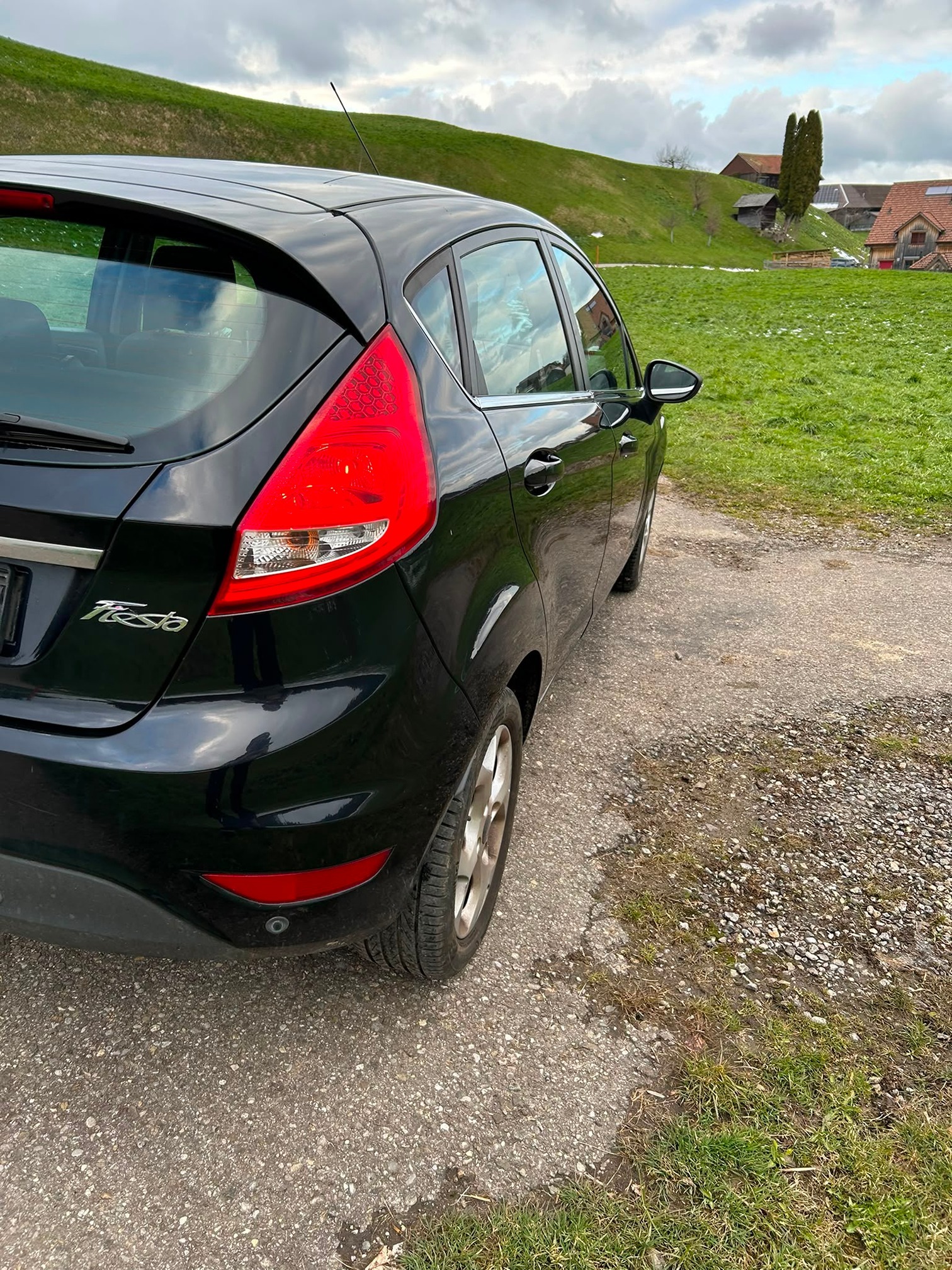 FORD Fiesta 1.25i — zdjęcie 2