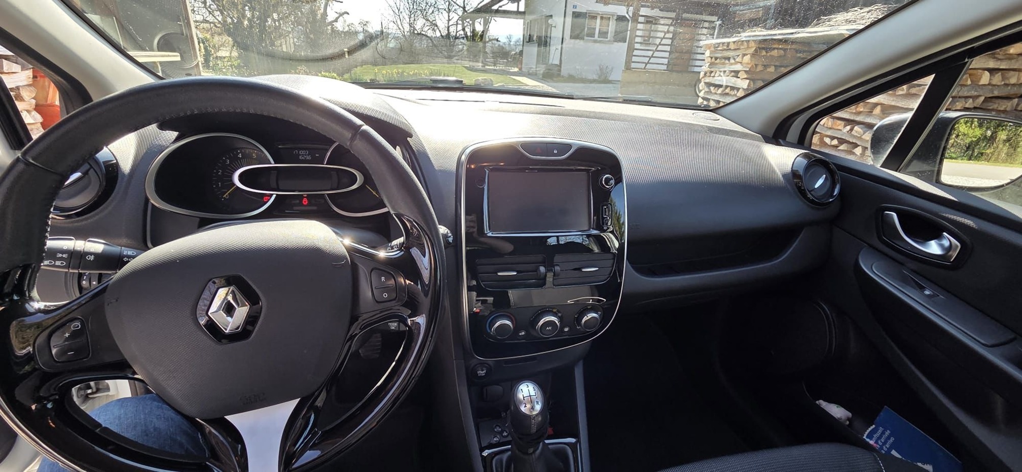 RENAULT Clio 1.5dCi 90 — zdjęcie 6