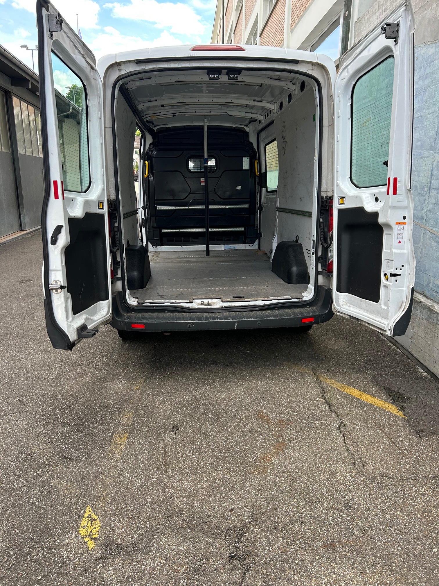 FORD Transit 350 L3 — zdjęcie 6