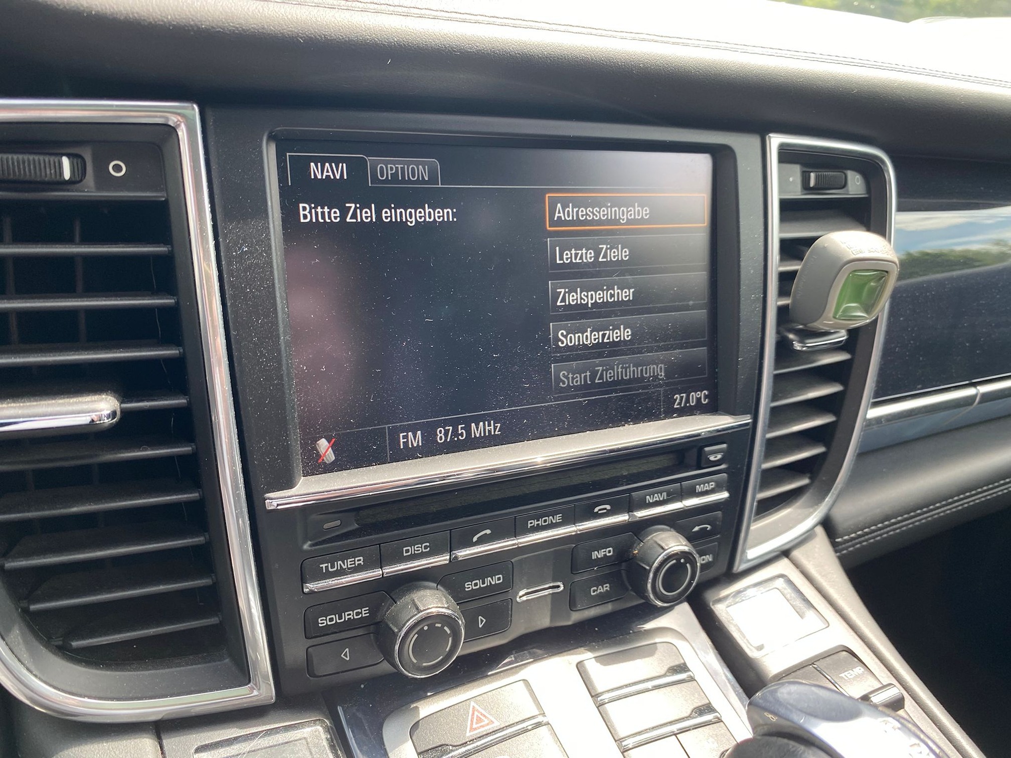 PORSCHE Panamera 4 S — zdjęcie 15