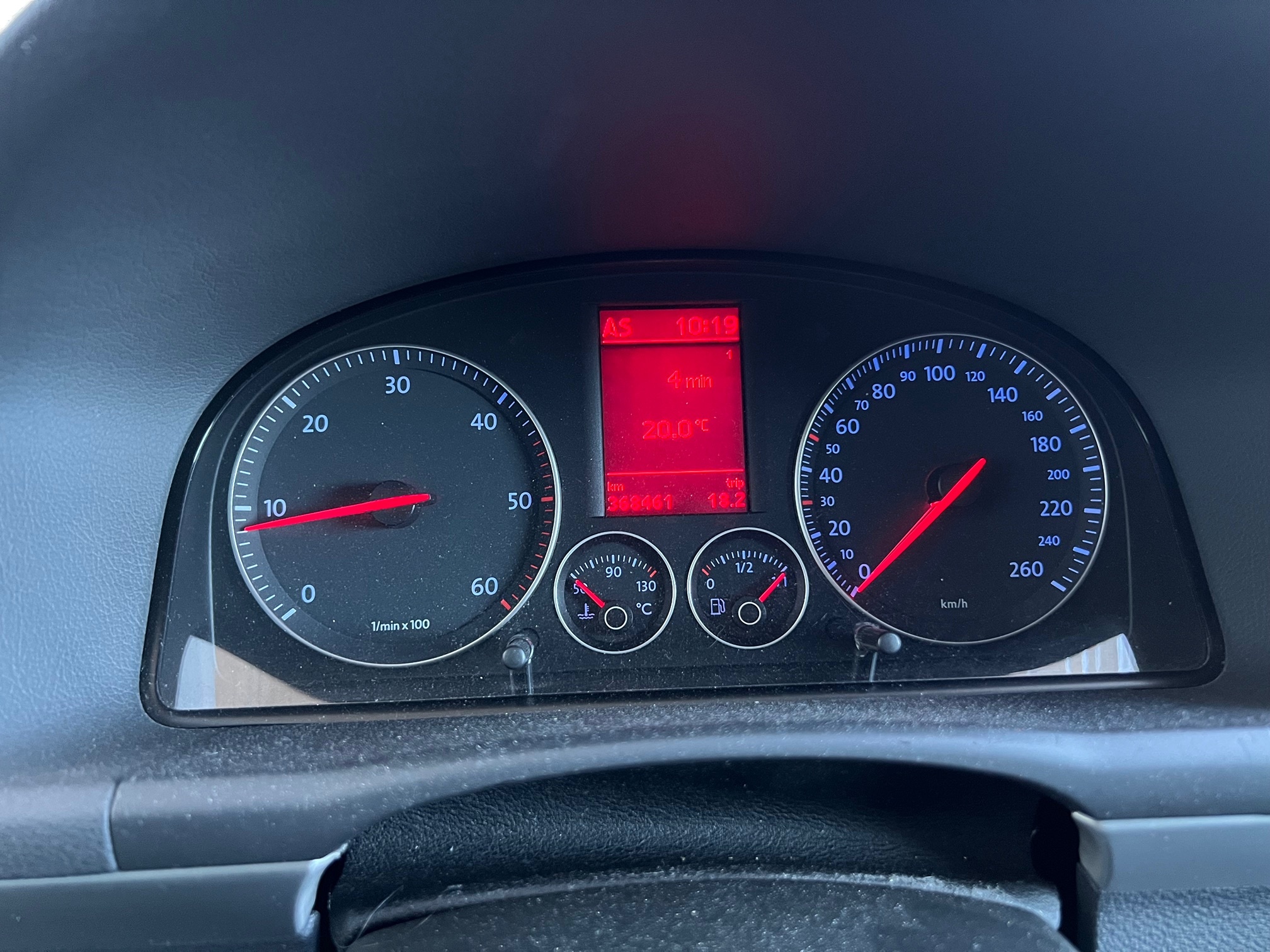 VW Touran — zdjęcie 11