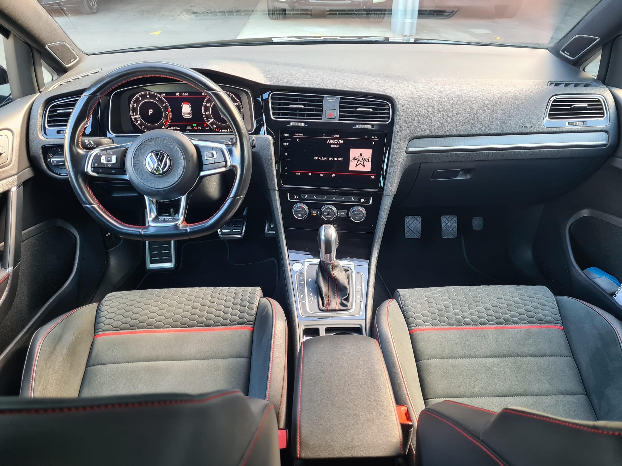 VW Golf 7 2.0 TSi 245 PS GTI Performance Automat — zdjęcie 9