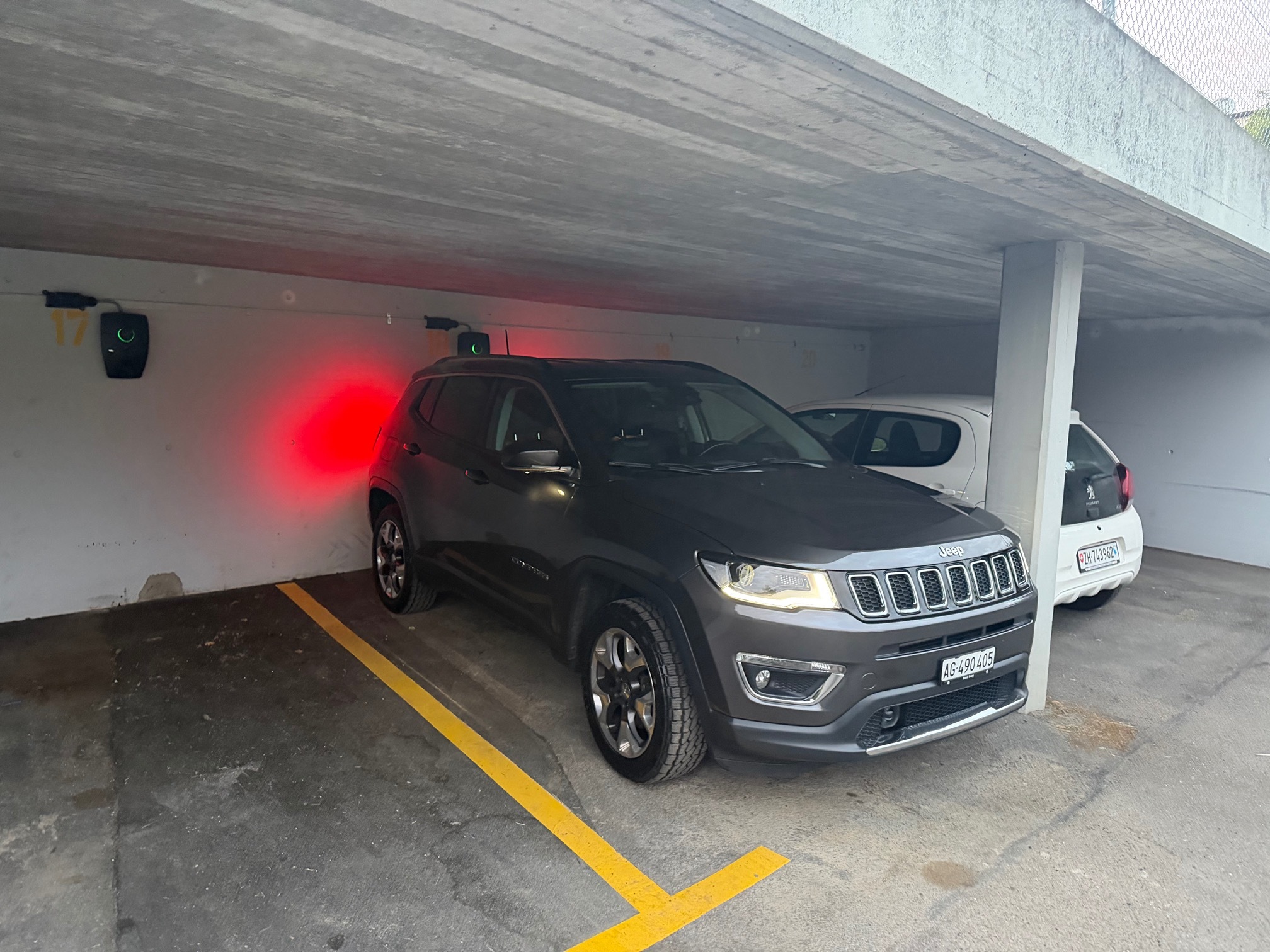 JEEP Compass 2.0TD Frisch ab MFK — zdjęcie 13