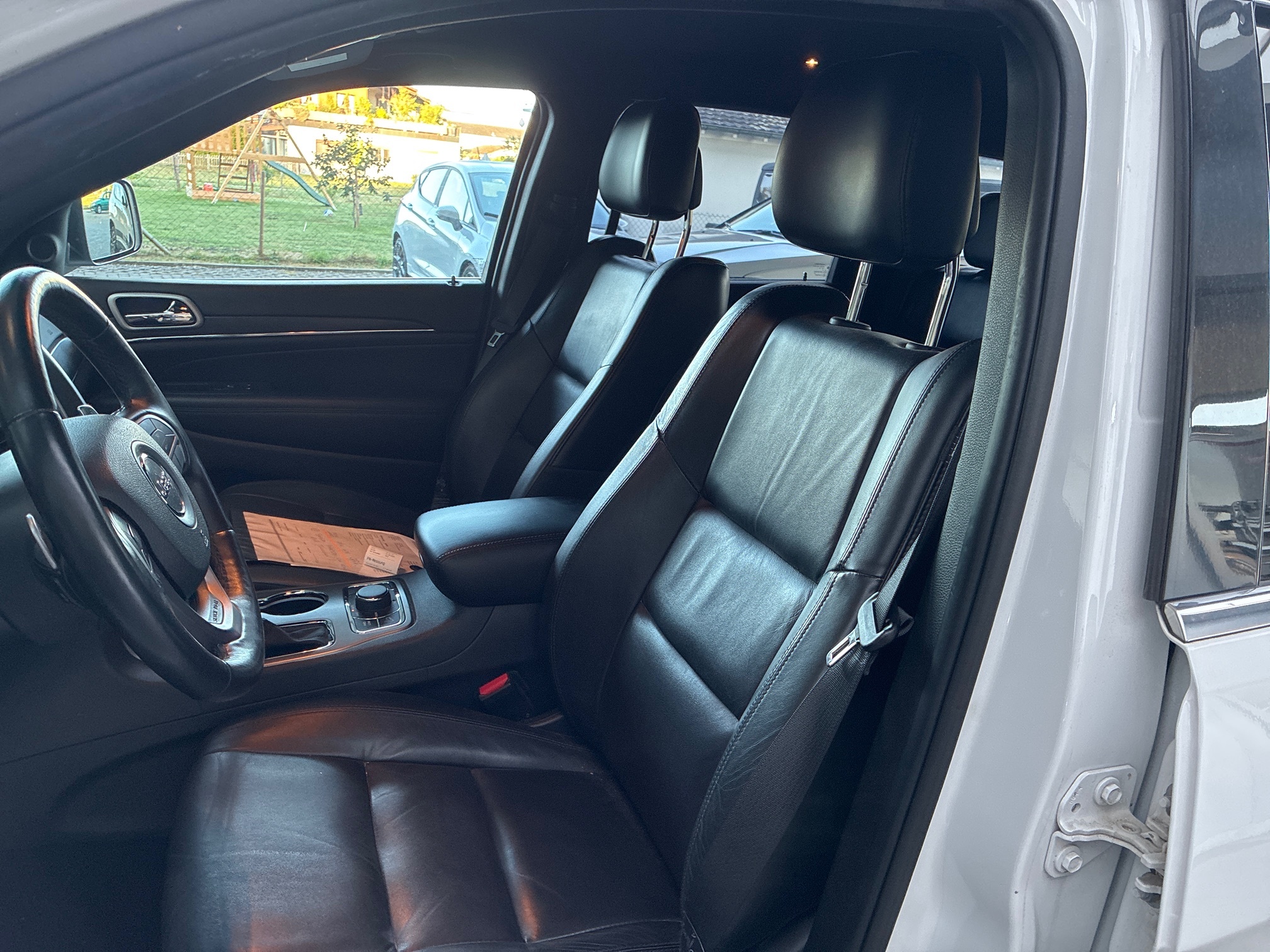 JEEP GrandCherokee CRD — zdjęcie 10