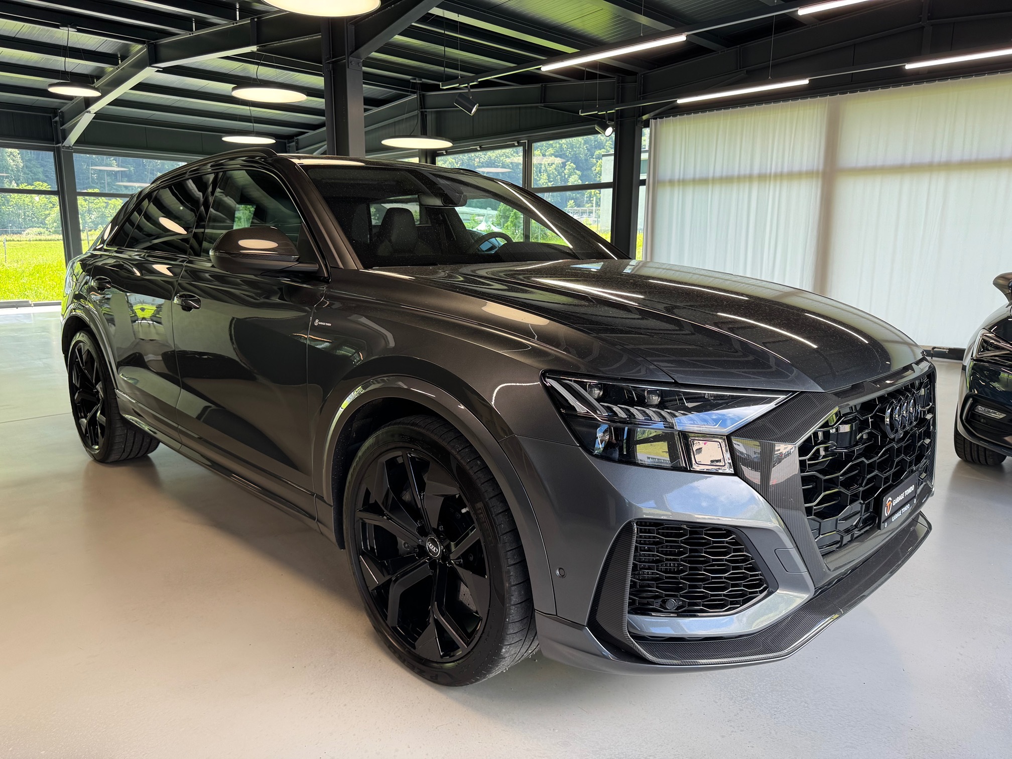 AUDI RS Q8 — zdjęcie 2