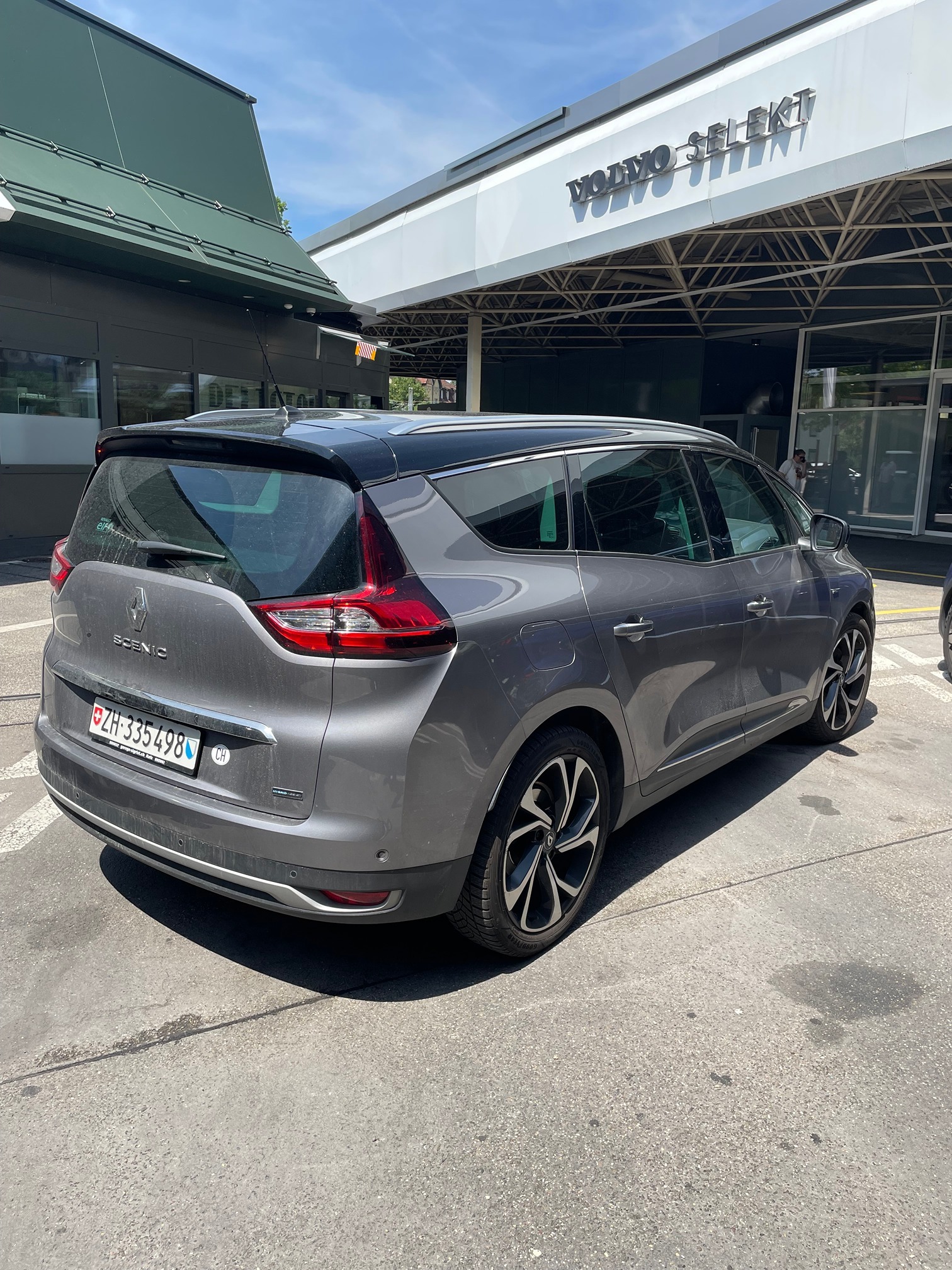 RENAULT Scenic Hybrid — zdjęcie 4