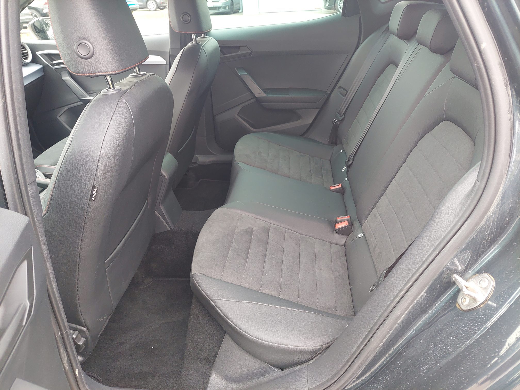 SEAT IBIZA — zdjęcie 6