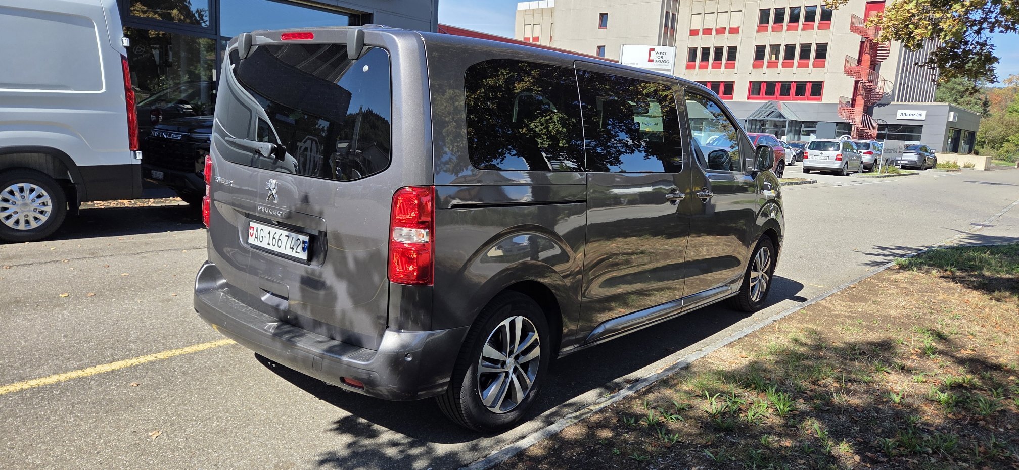 PEUGEOT Traveller BlueHDi — zdjęcie 7