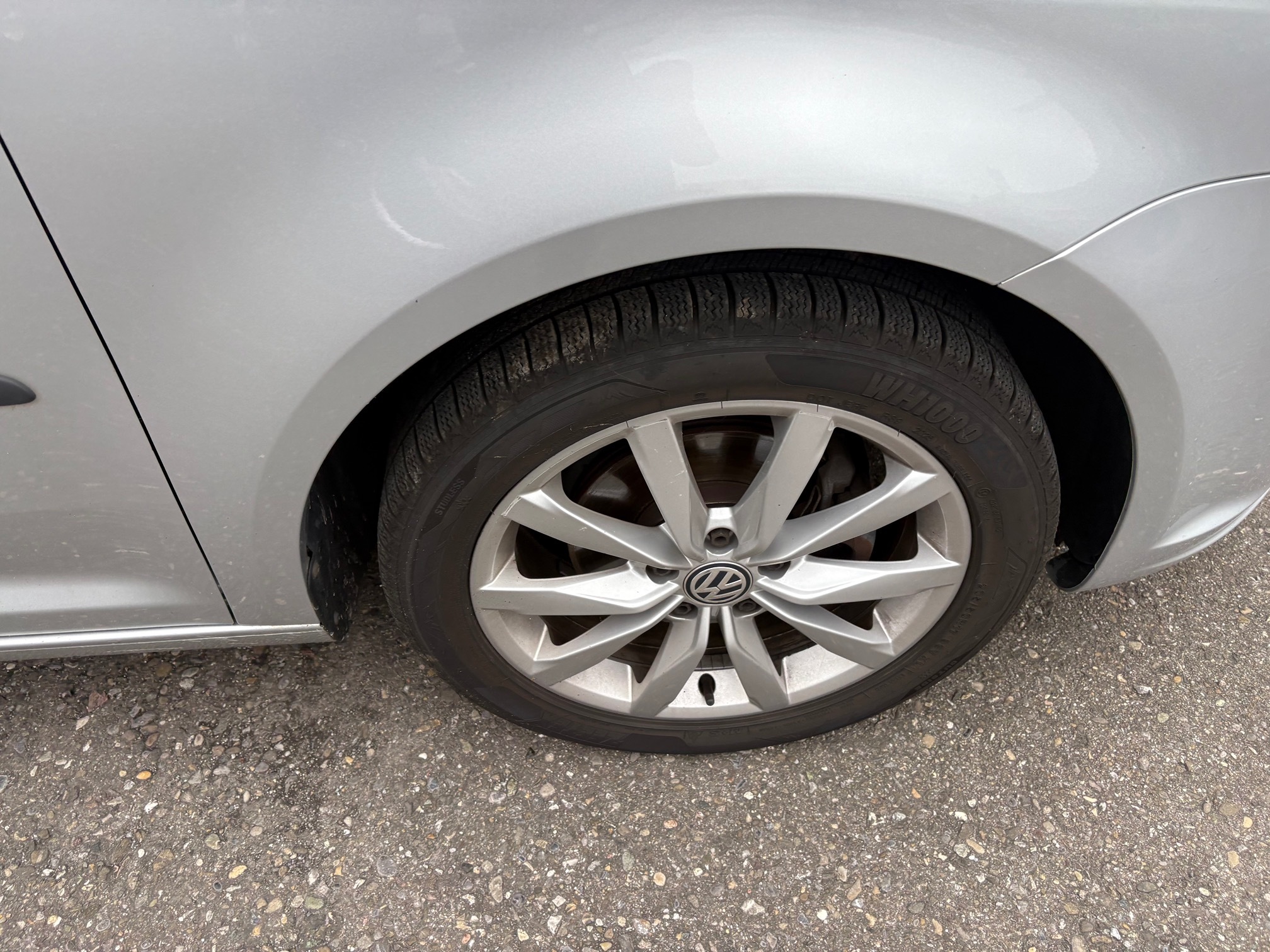 VW Touran 1.6 TDI — zdjęcie 5