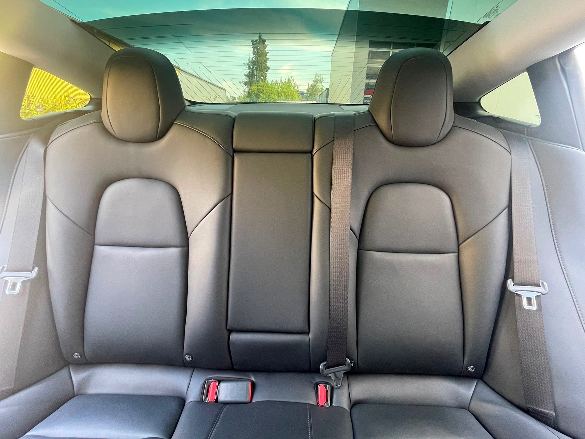 TESLA Model 3 — zdjęcie 14