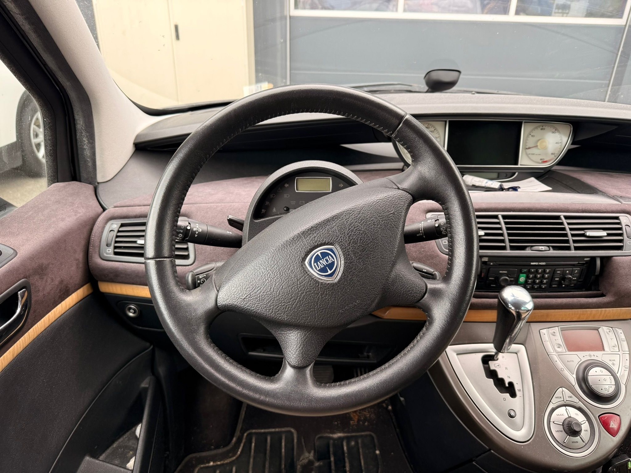 LANCIA PHEDRA 2.2JTD CA — zdjęcie 9