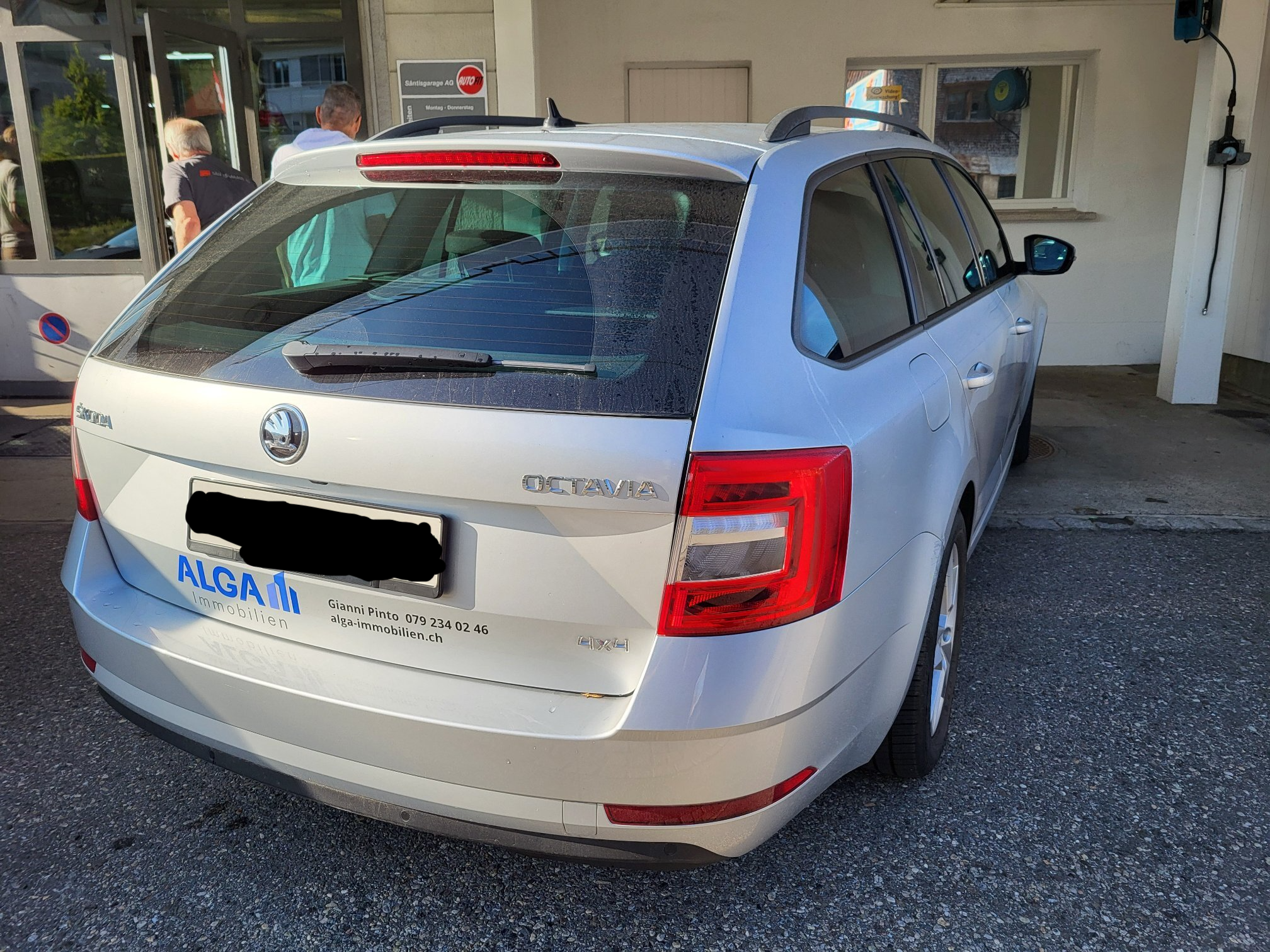SKODA Octavia 2.0TDI — zdjęcie 4