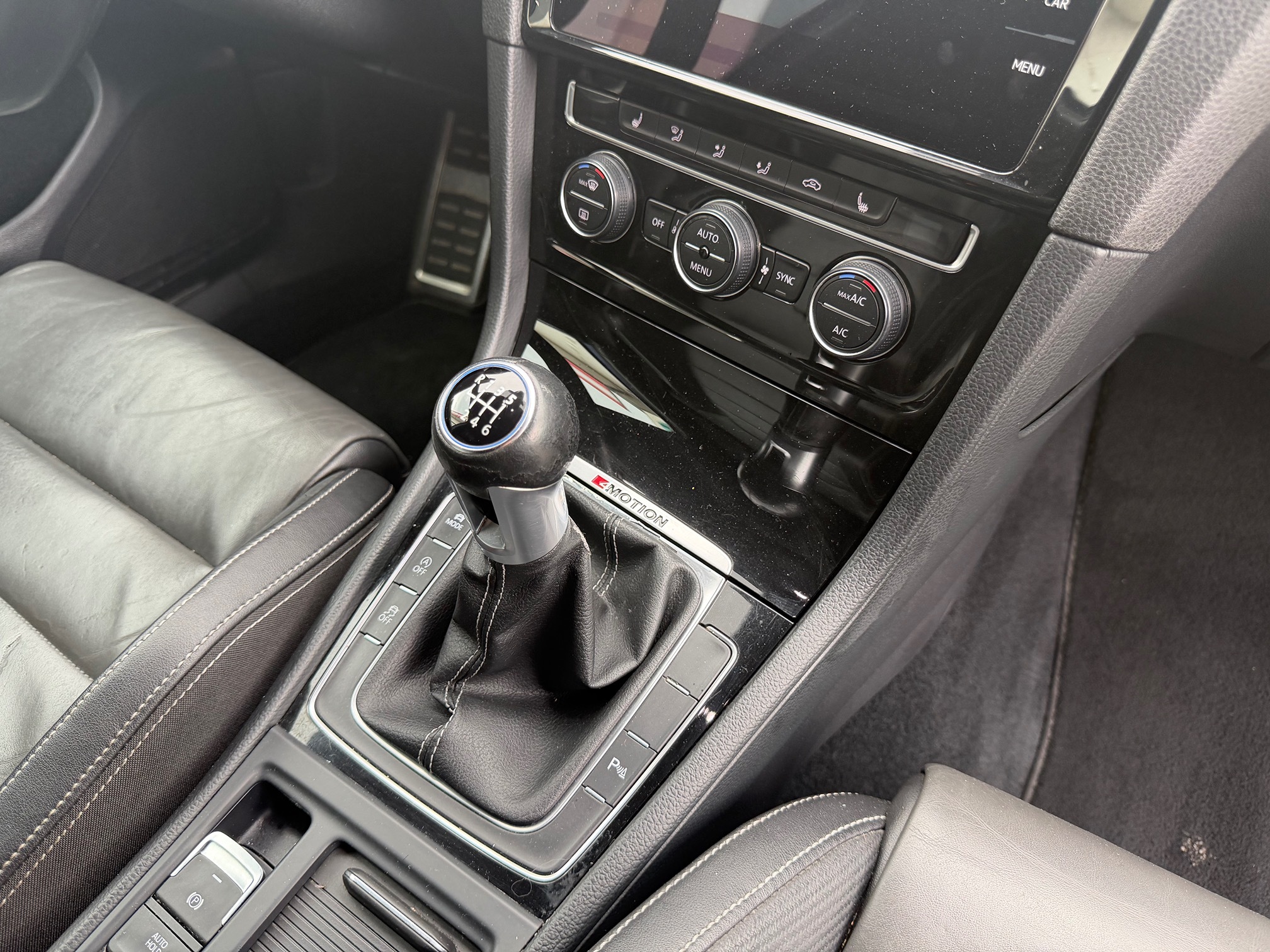 VW Golf — zdjęcie 14