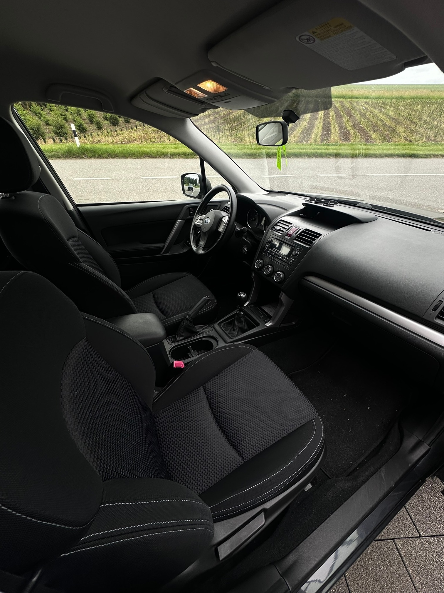 SUBARU Forester 2.0i AWD — zdjęcie 7