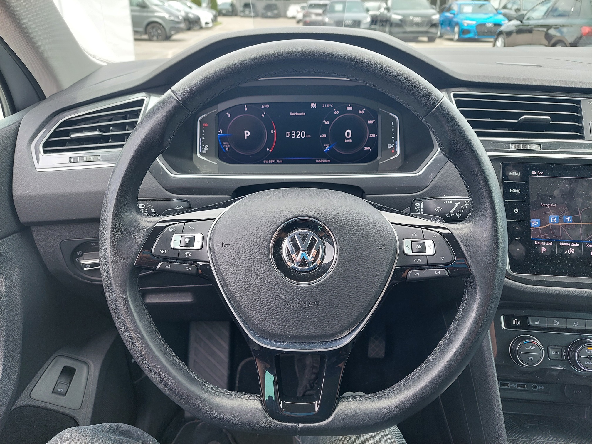 VW Tiguan 2.0 TDI 4M — zdjęcie 14