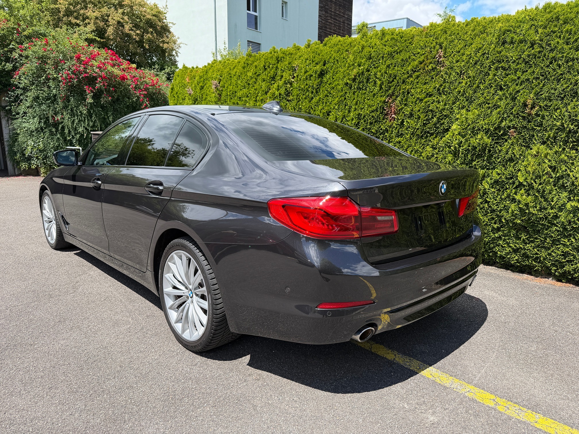 BMW 530d xDrive — zdjęcie 14