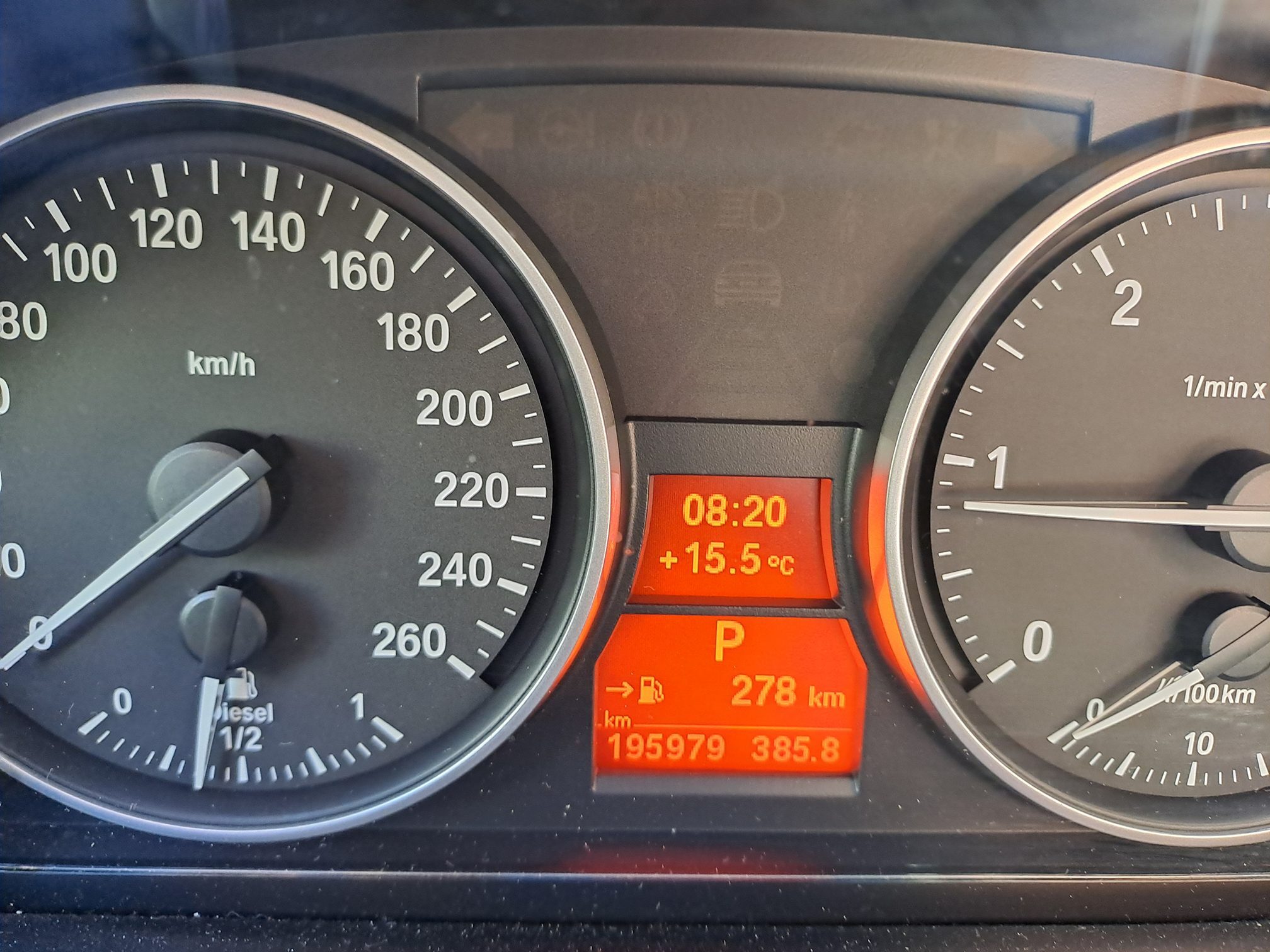 BMW X1 xDrive23d — zdjęcie 13