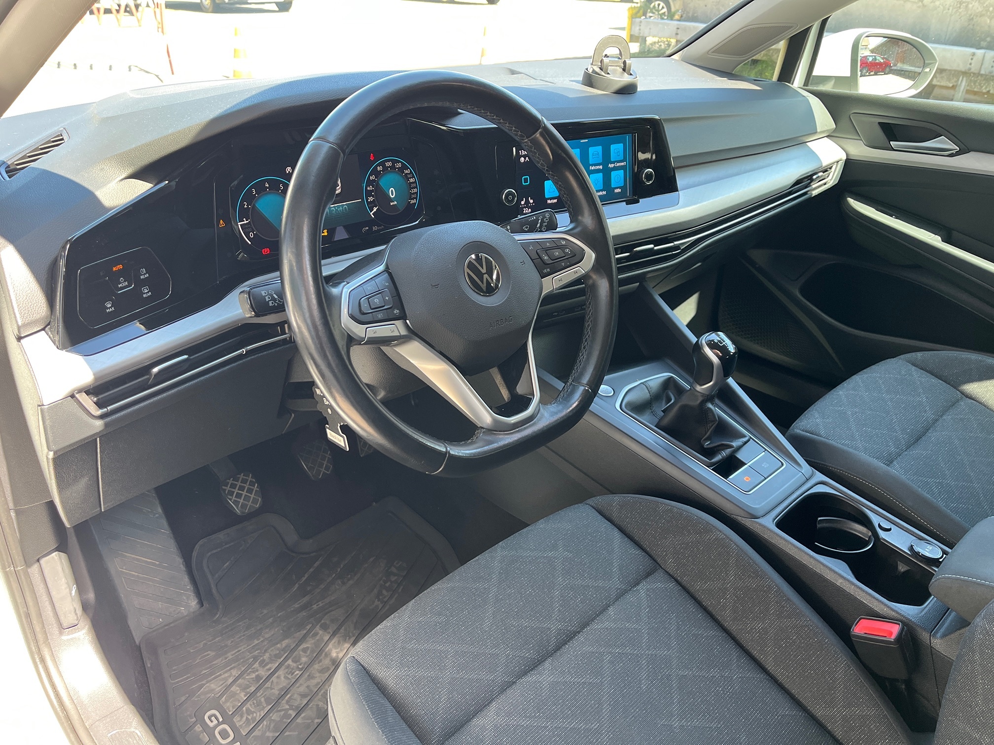 VW Golf — zdjęcie 15