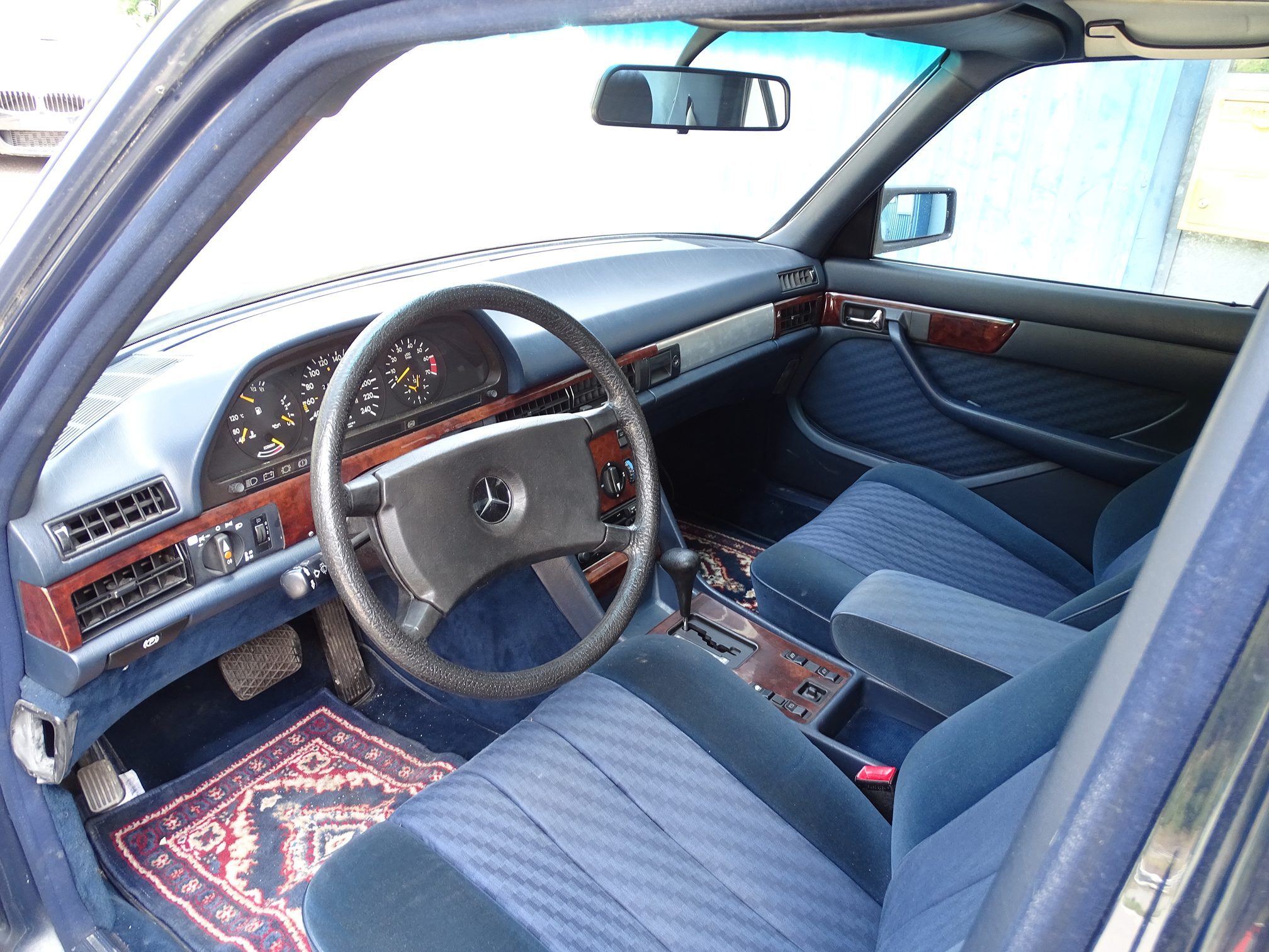 MERCEDES-BENZ 380SE — zdjęcie 9