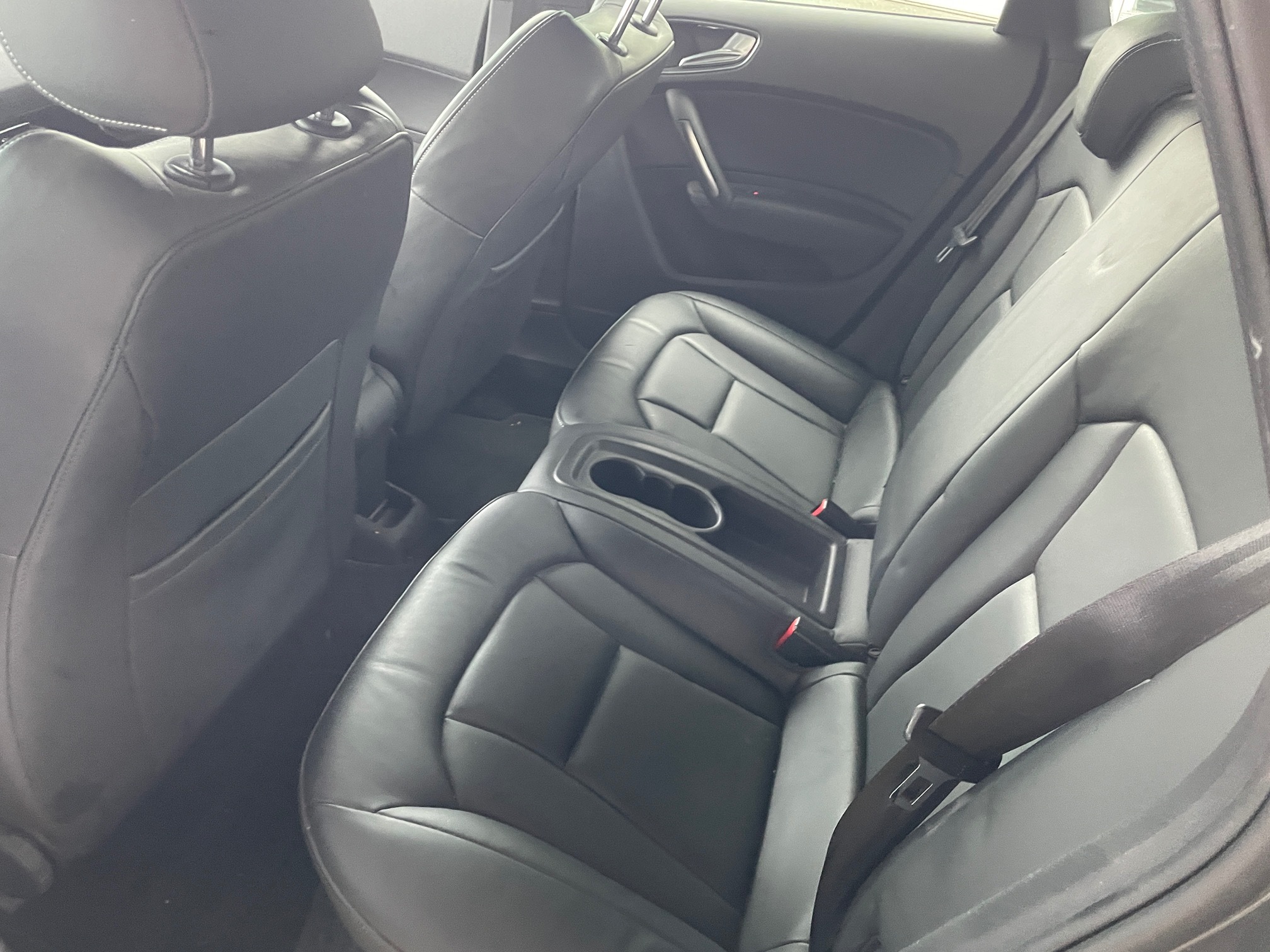 AUDI S1 Sportback quattro 2.0TFSI frisch ab MFK und grossem Service! — zdjęcie 13