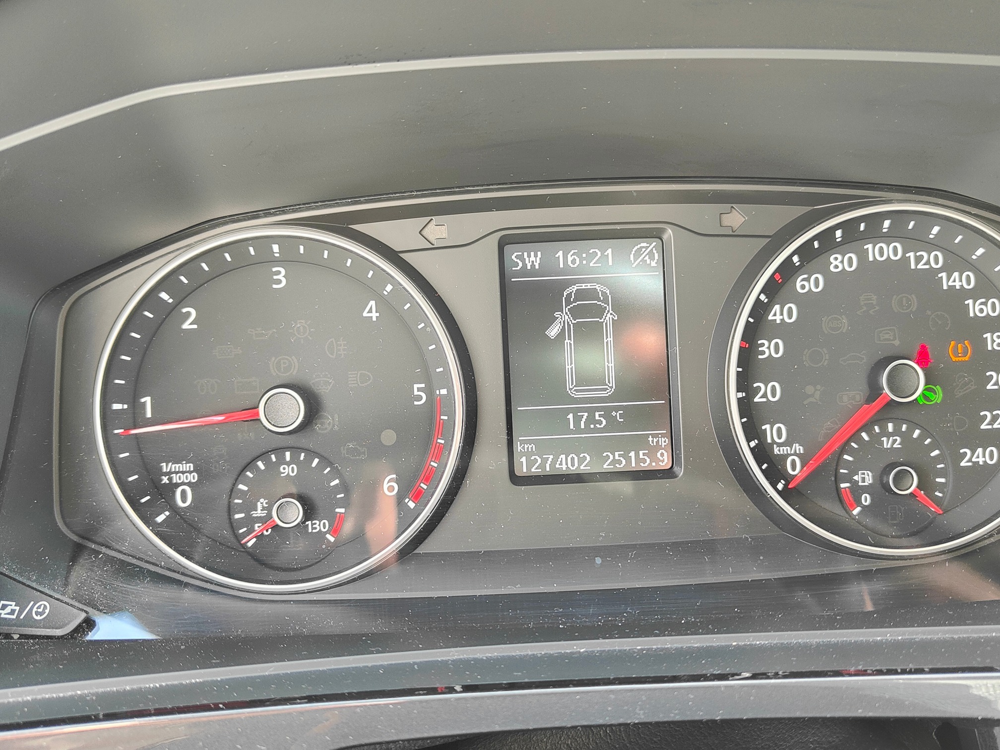 VW T6 Multivan TDI4M — zdjęcie 14