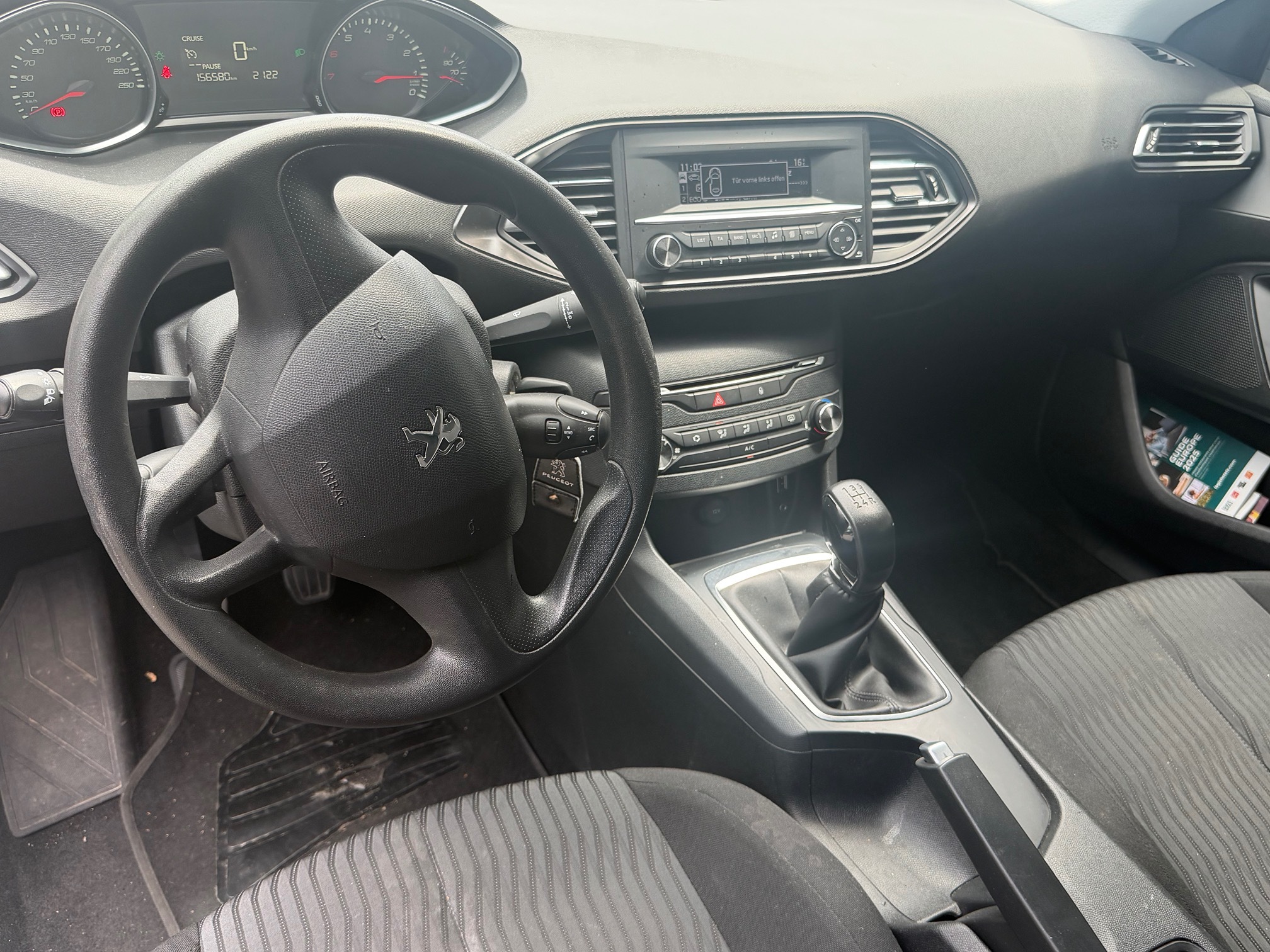 PEUGEOT 308 e-THP STT — zdjęcie 13