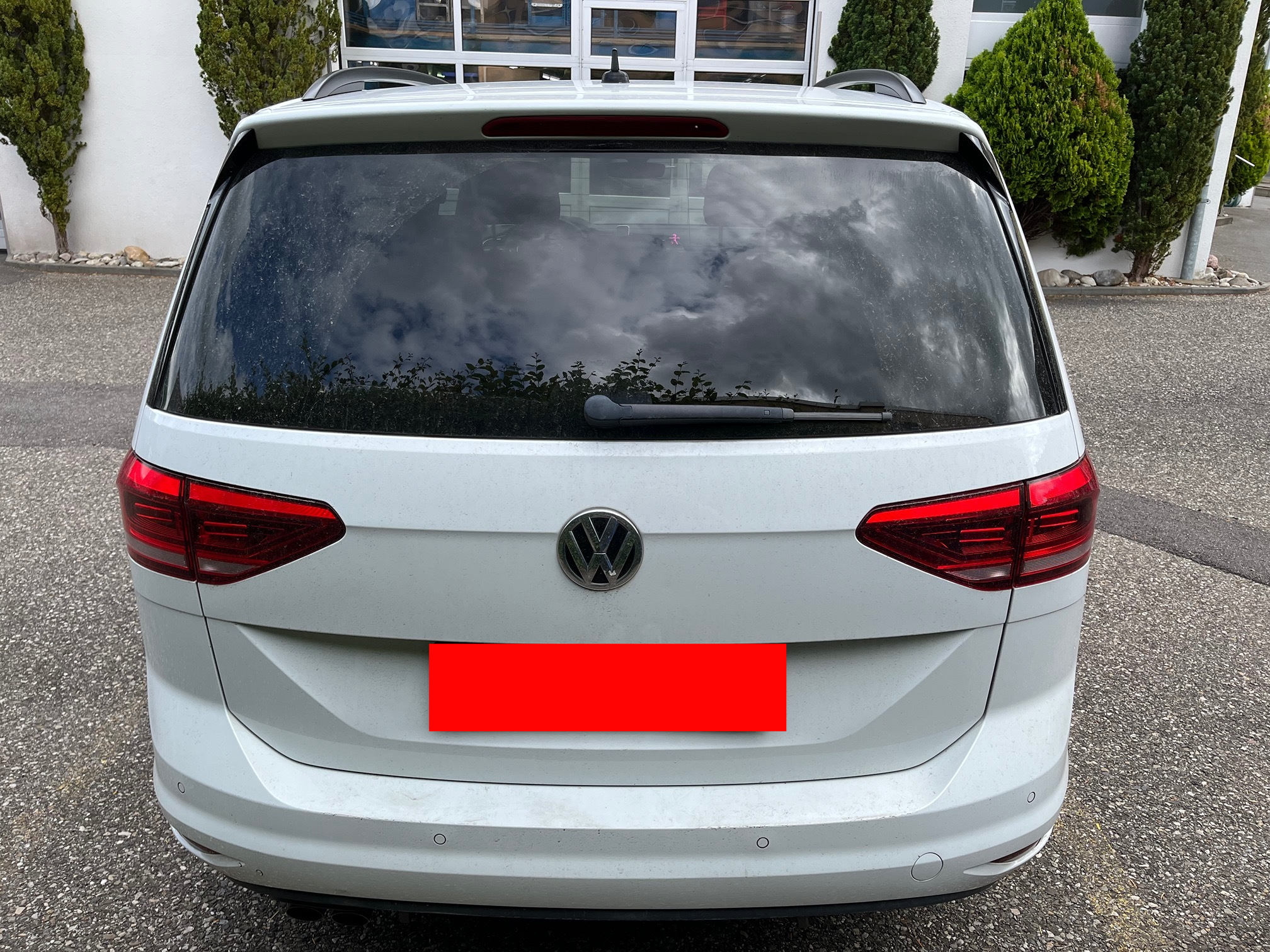 VW Touran 2.0 TDI Comfortline Automat — zdjęcie 4