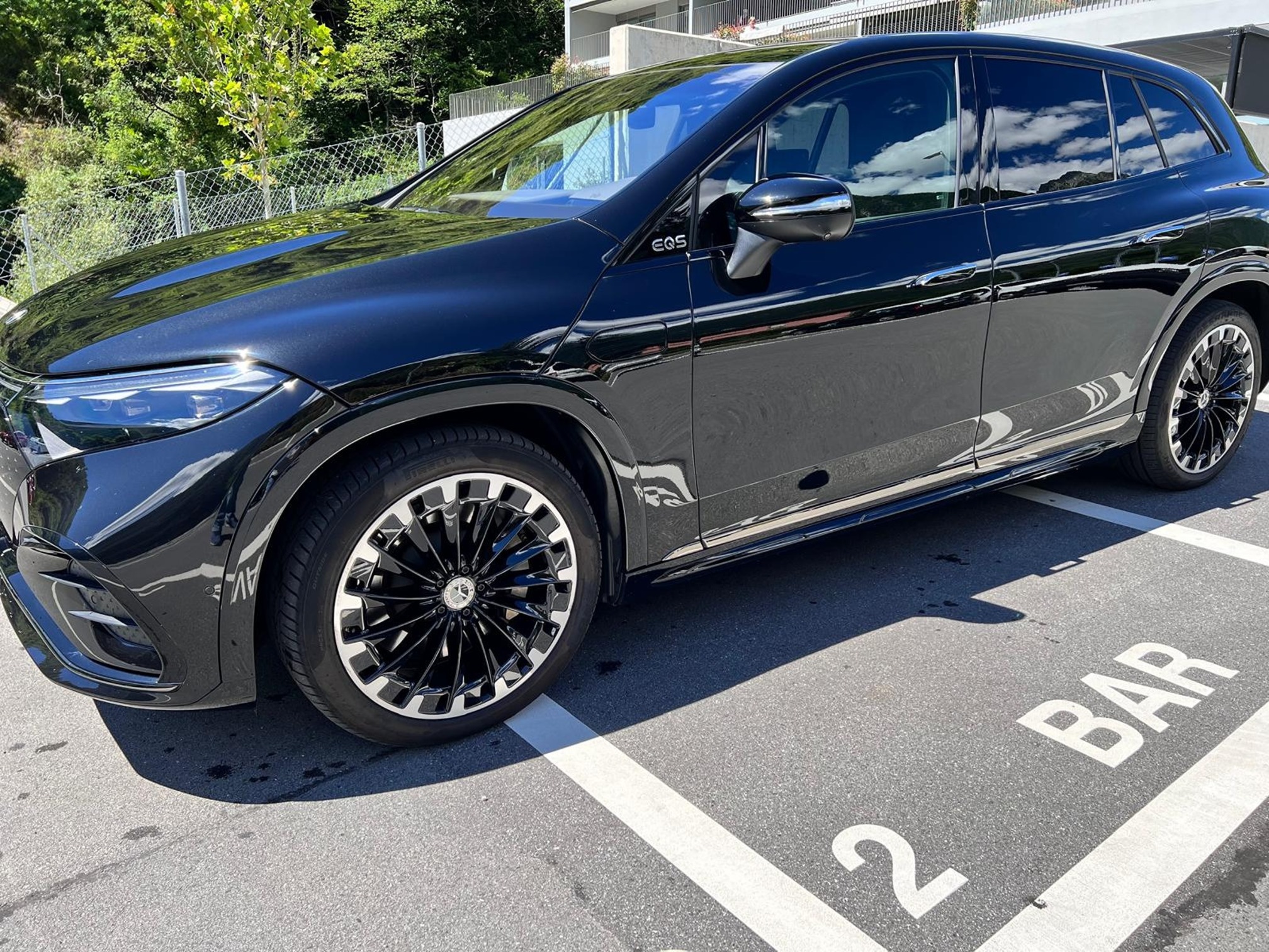 MERCEDES-BENZ EQS 580 4MATIC — zdjęcie 3