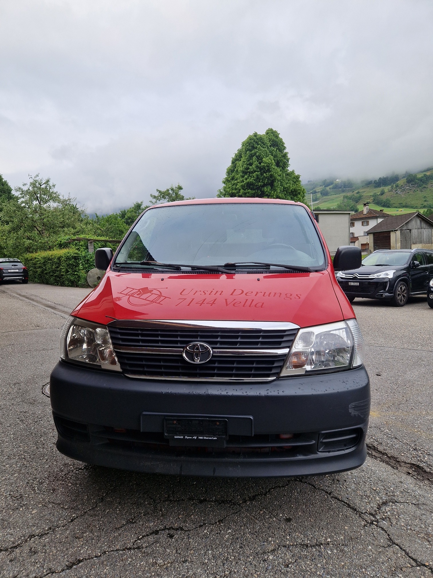 TOYOTA Hiace D-4D 4WD — zdjęcie 2