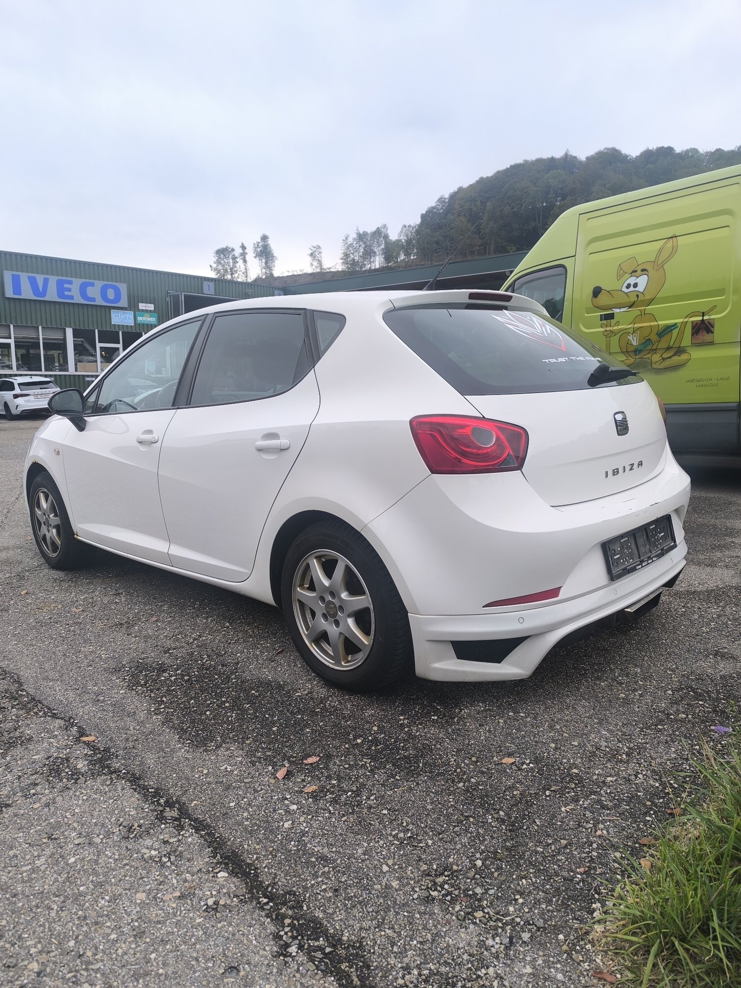 SEAT Ibiza 1.6 16V — zdjęcie 4