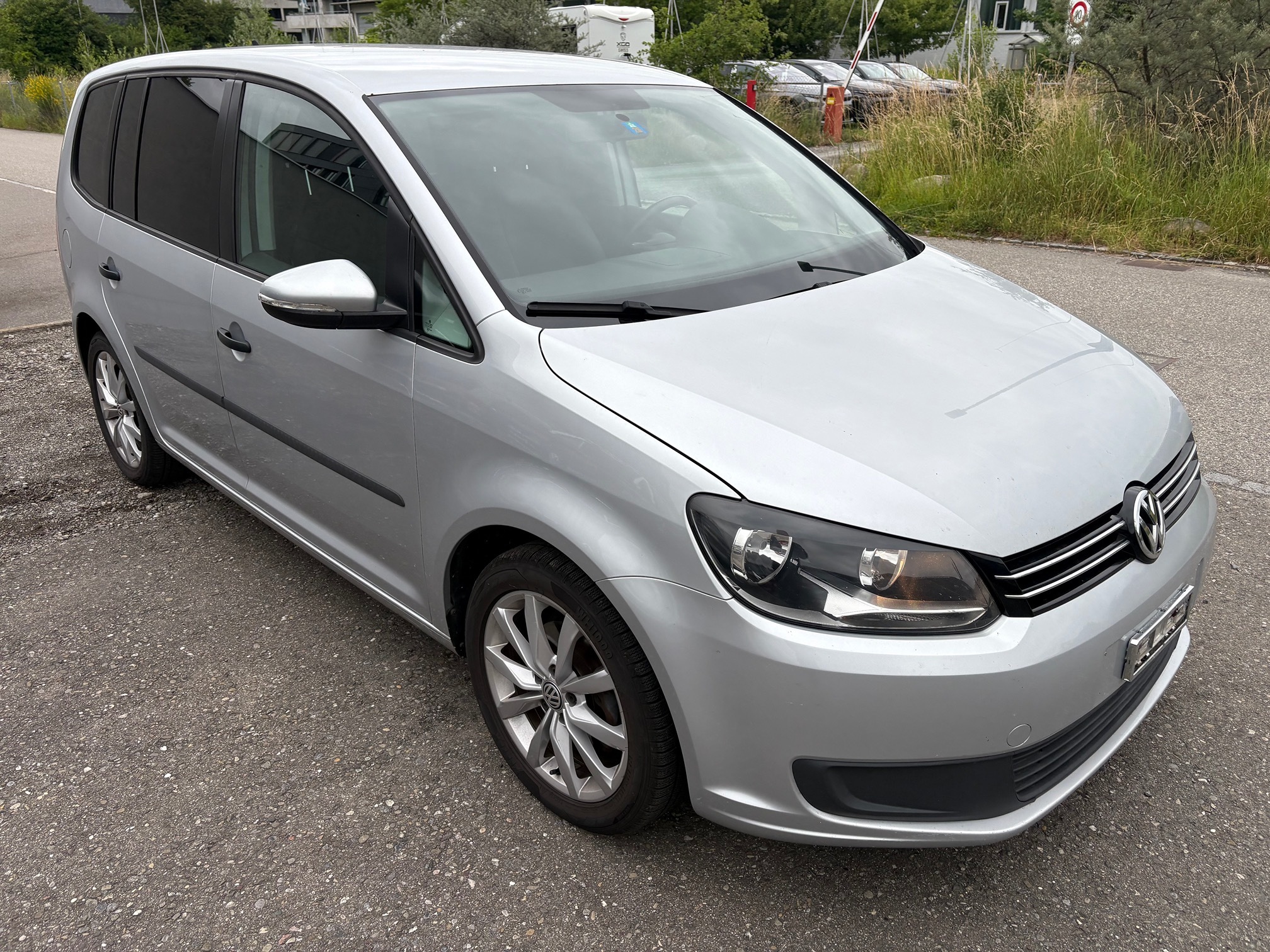 VW Touran 1.6 TDI — zdjęcie 11