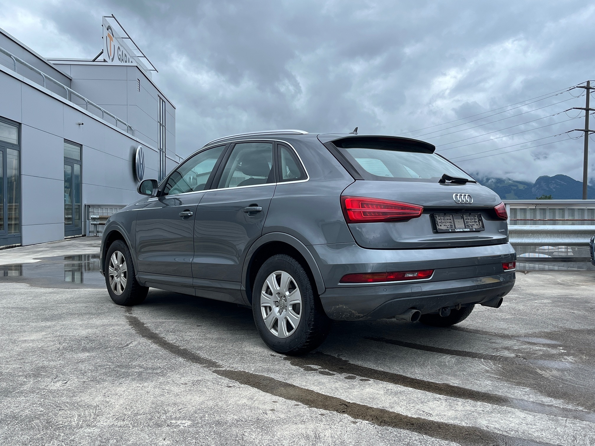 AUDI Q3 2.0TFSI quat. — zdjęcie 7