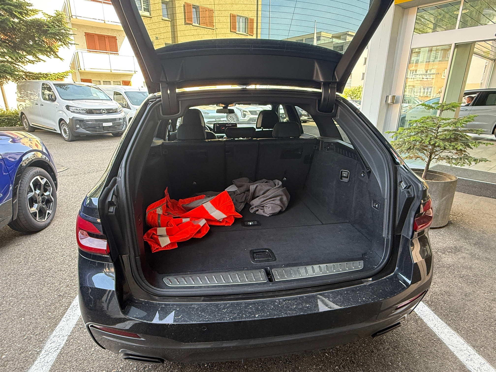 BMW 530d xDrive — zdjęcie 9
